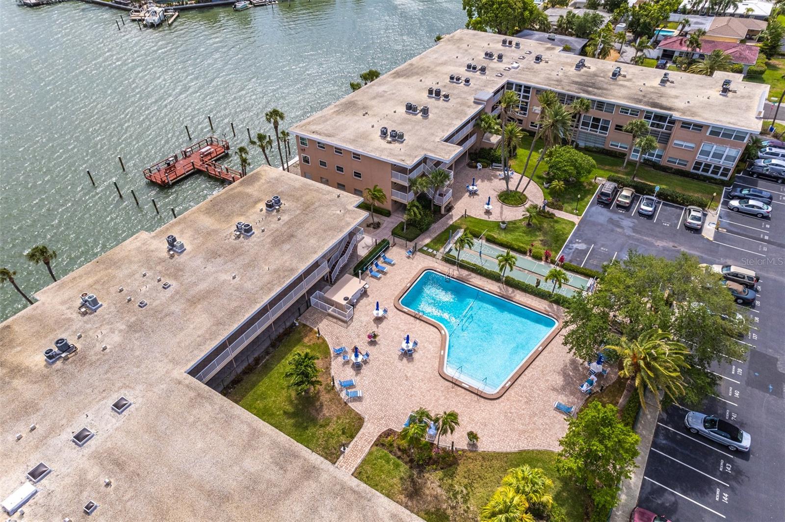 6363 GULF WINDS DR #437 — photo 3