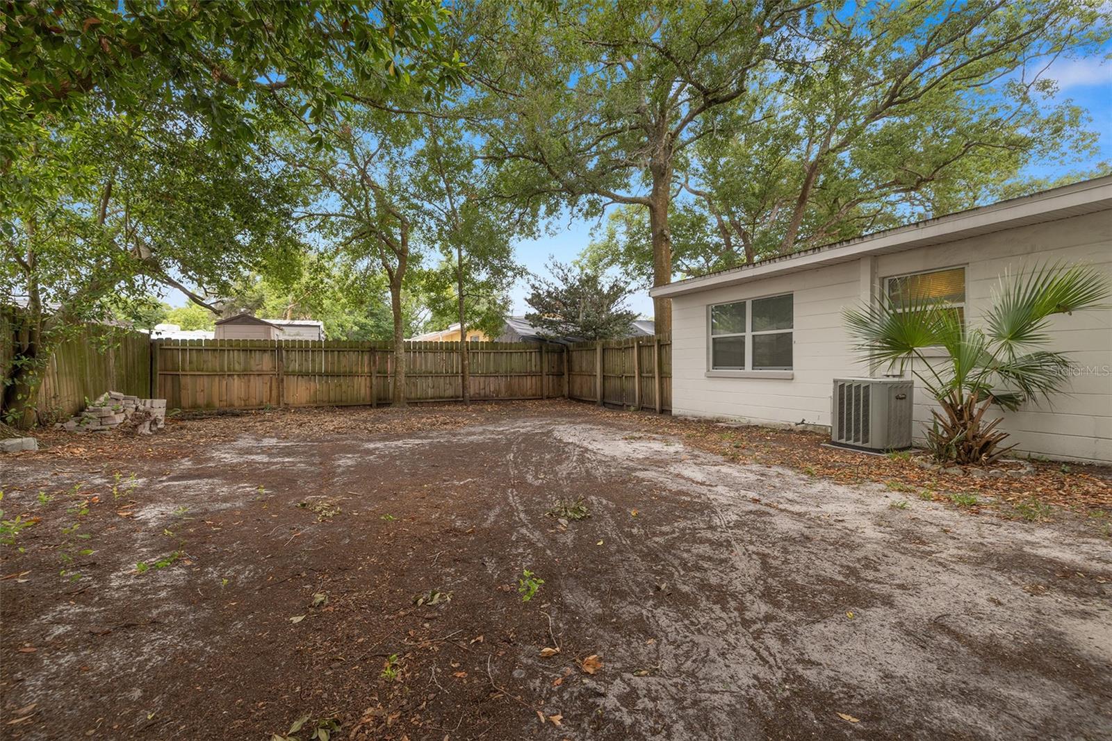12113 N EDISON AVE — photo 5