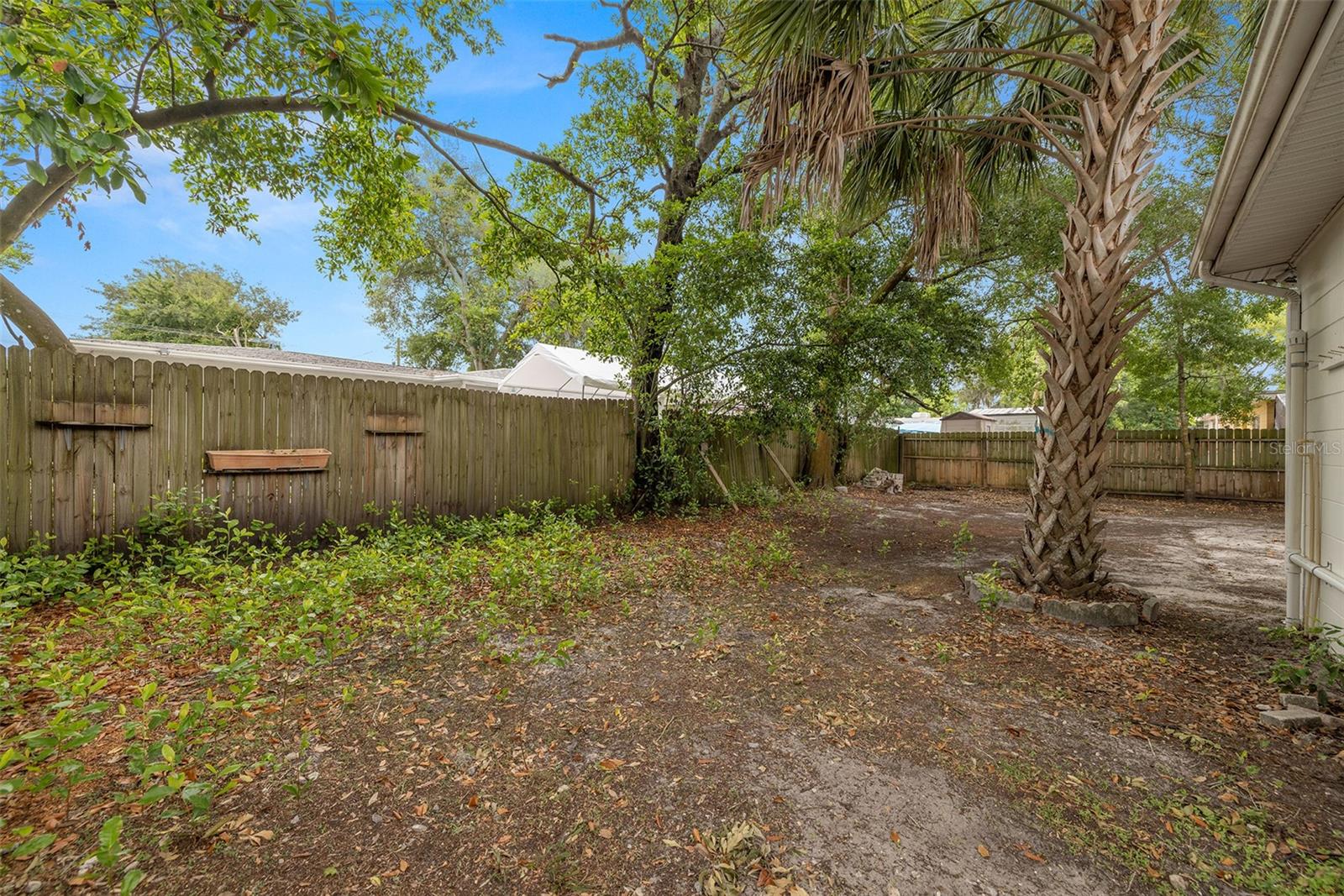 12113 N EDISON AVE — photo 4