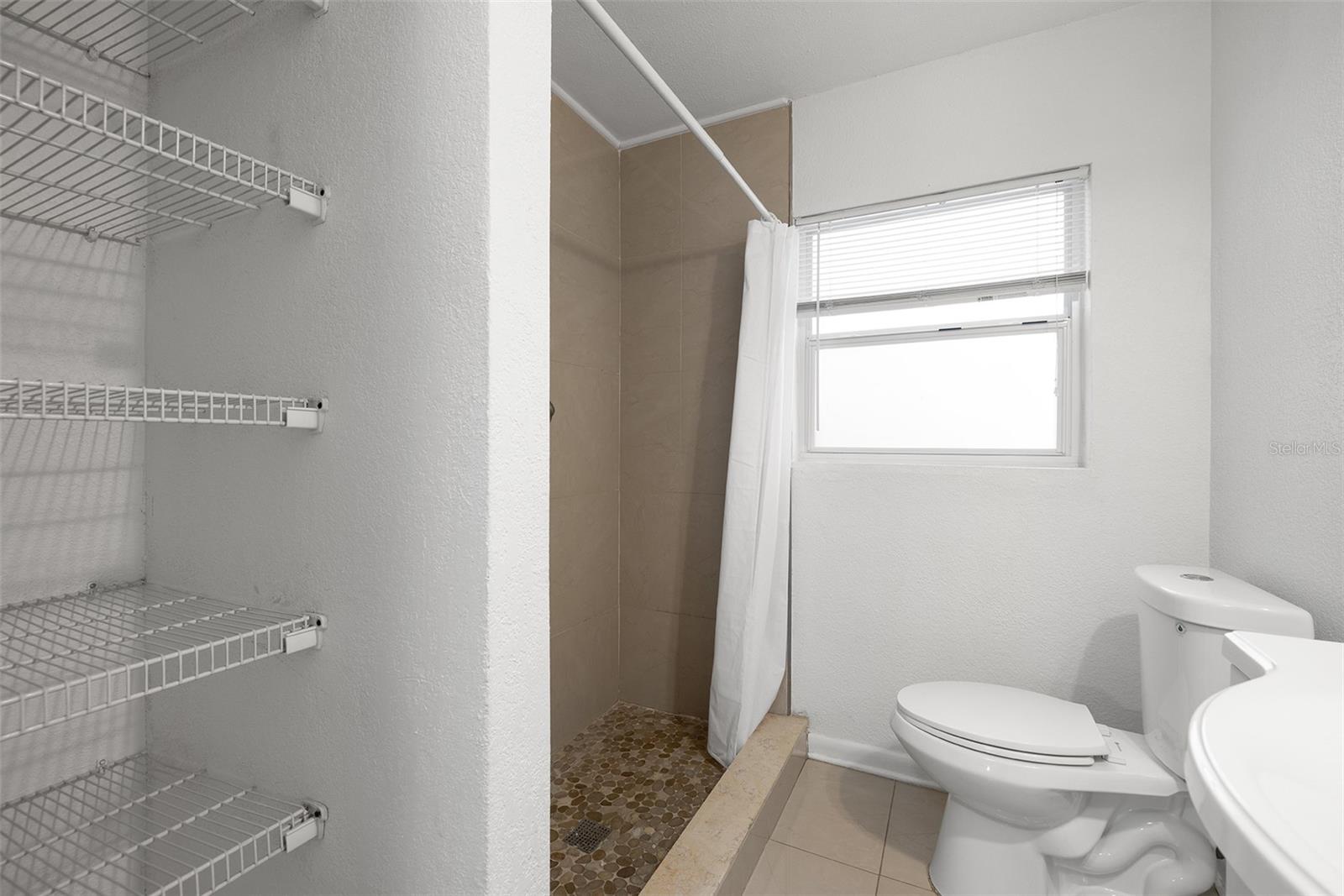 12113 N EDISON AVE — photo 11