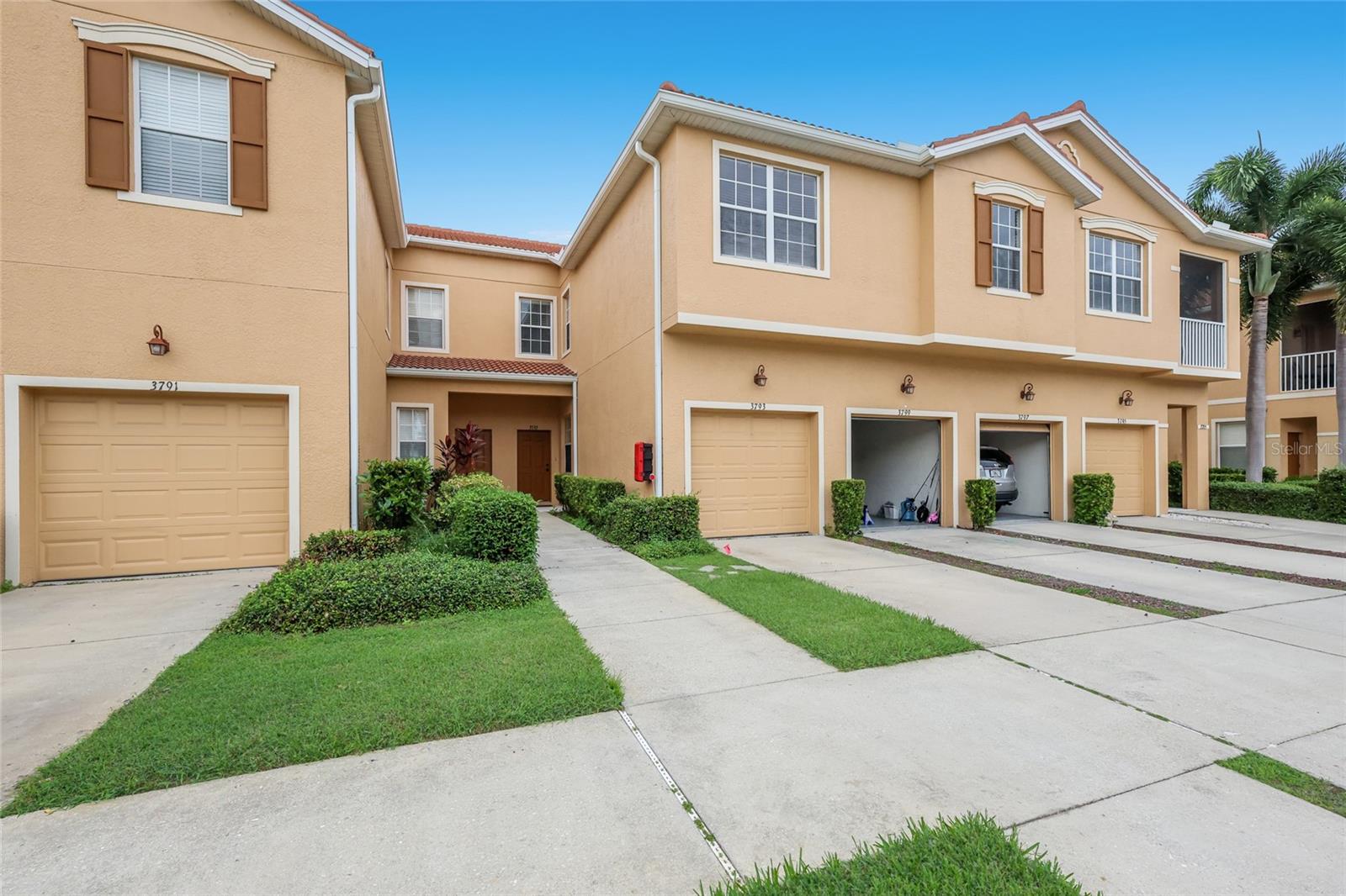 3793 PARKRIDGE CIR #3-105 — photo 3