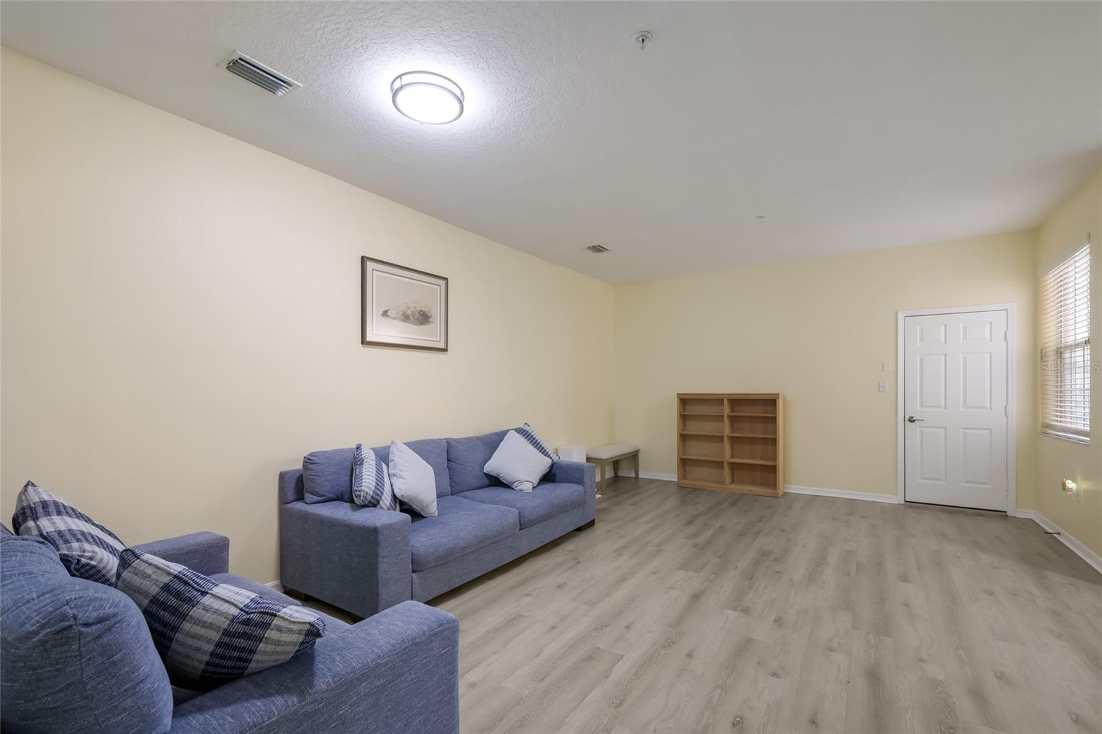 3793 PARKRIDGE CIR #3-105 — photo 9