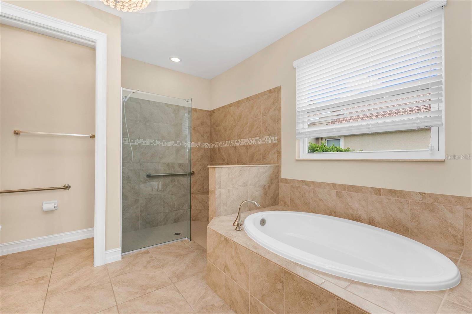 19064 BILLFISH AVE — photo 21
