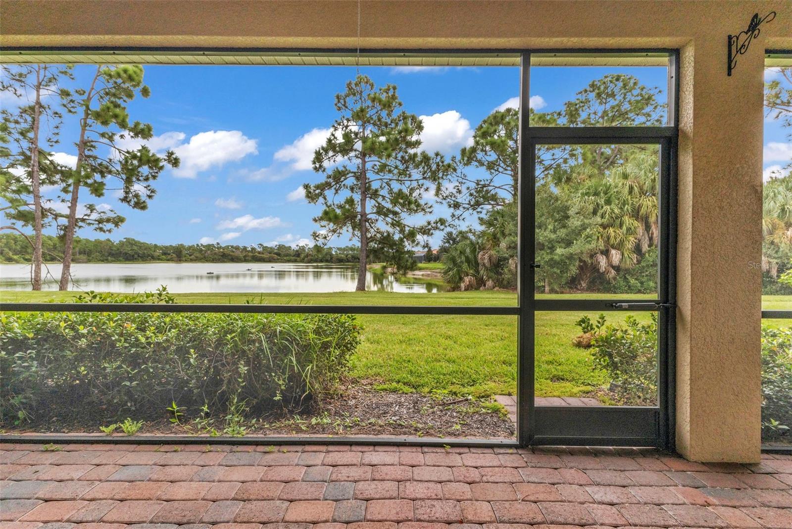 19064 BILLFISH AVE — photo 32