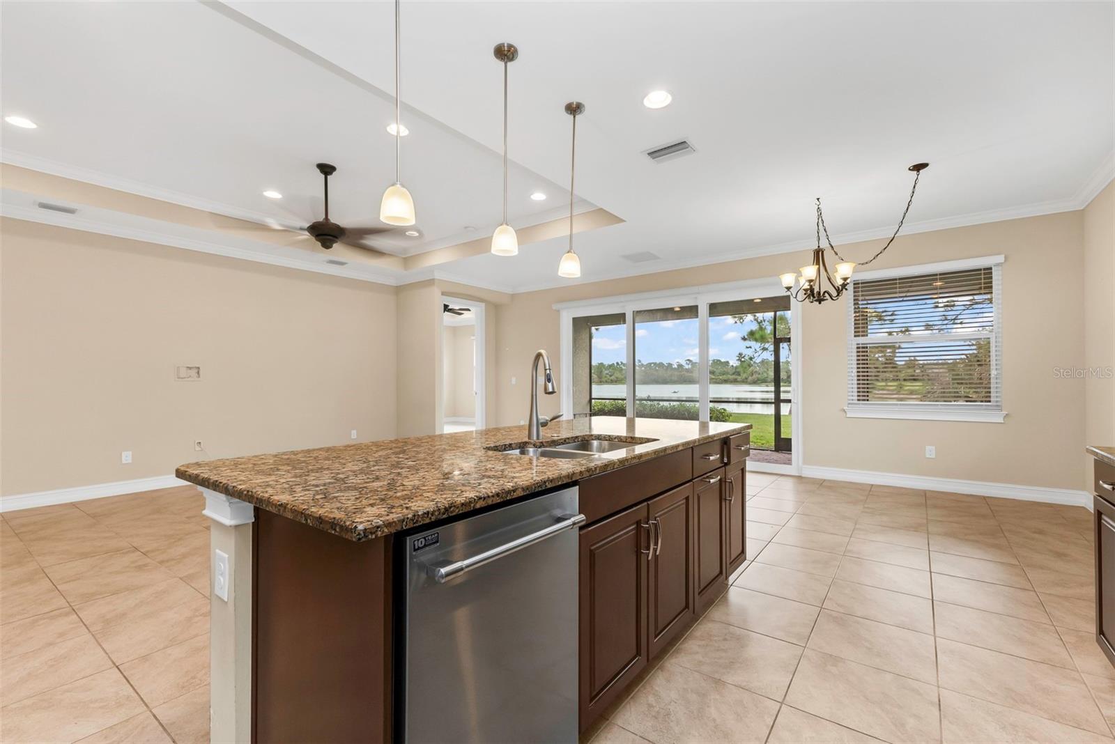 19064 BILLFISH AVE — photo 10