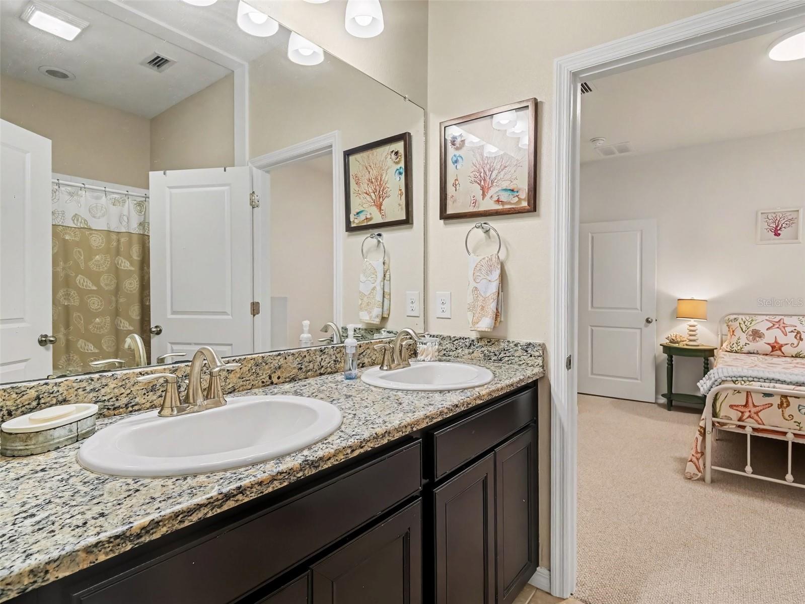 6466 DEVESTA LOOP — photo 18