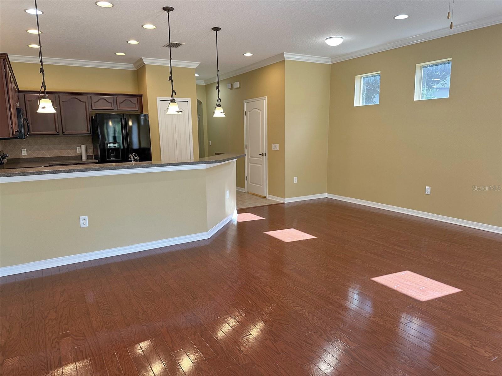 11801 CASTINE ST — photo 3