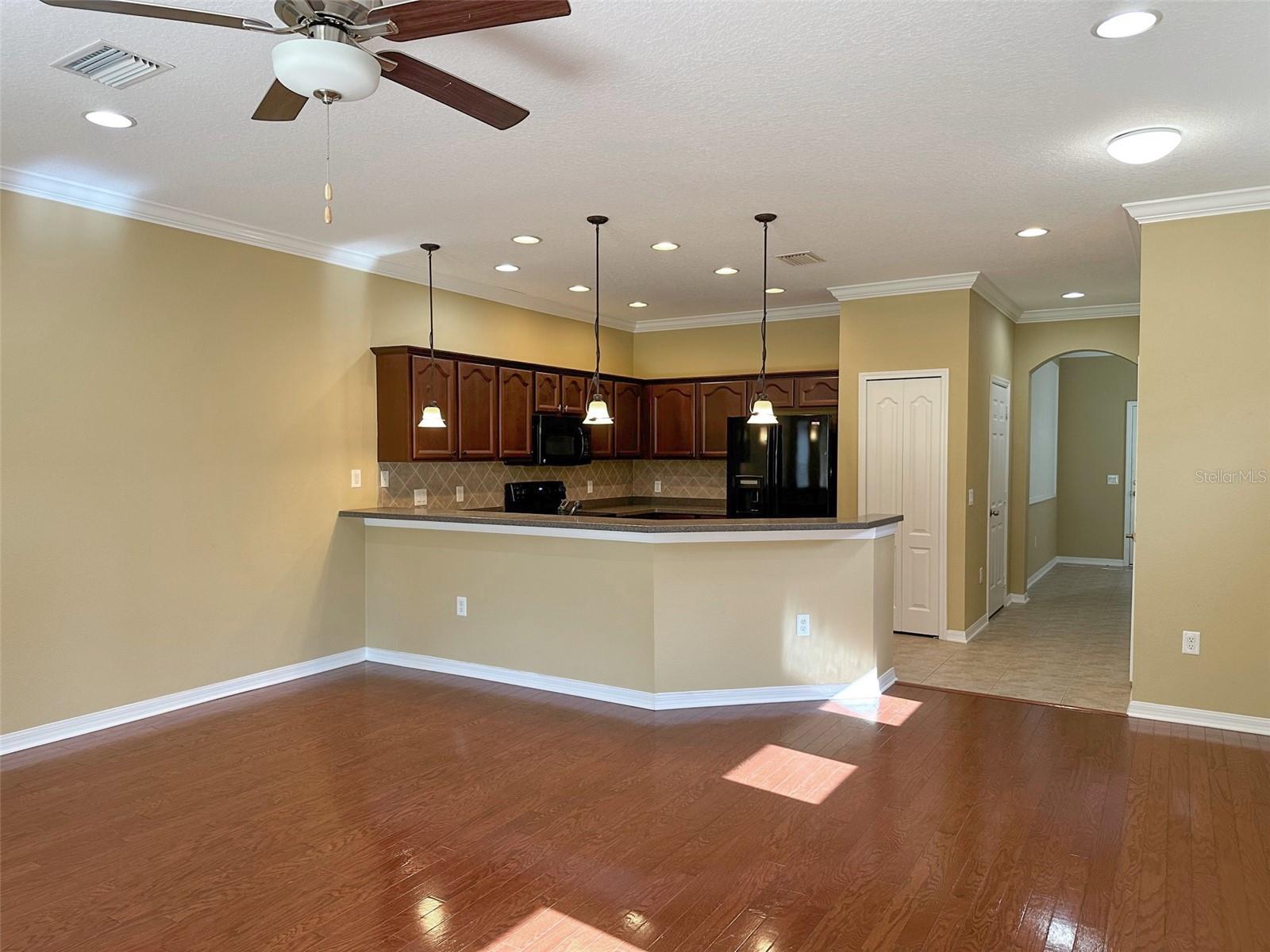 11801 CASTINE ST — photo 4