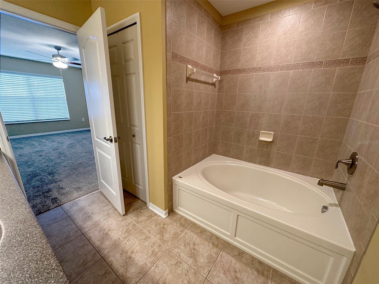 11801 CASTINE ST — photo 29