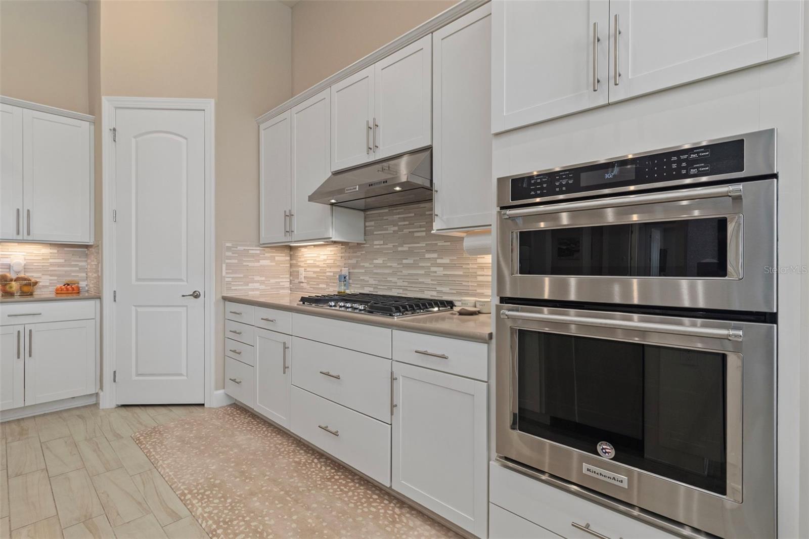 11717 GOLDEN BAY PL — photo 13