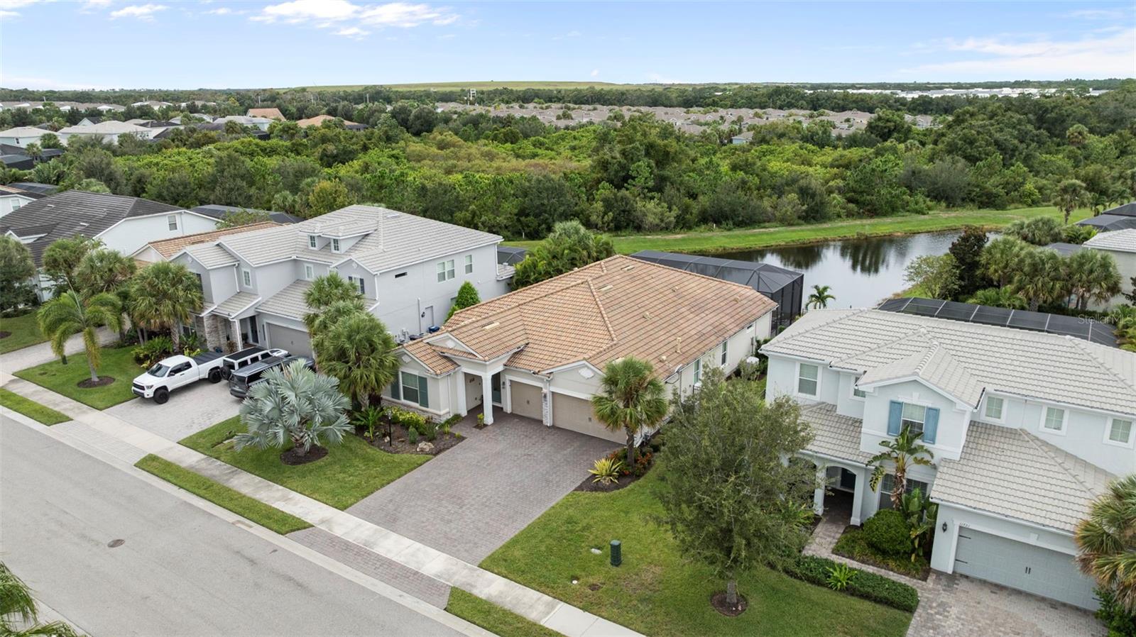 11717 GOLDEN BAY PL — photo 46