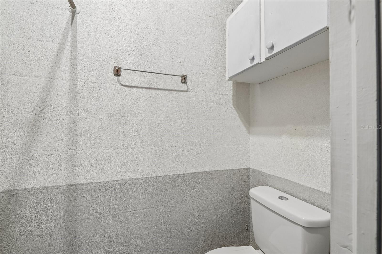 1740 CLEVELAND ST — photo 30
