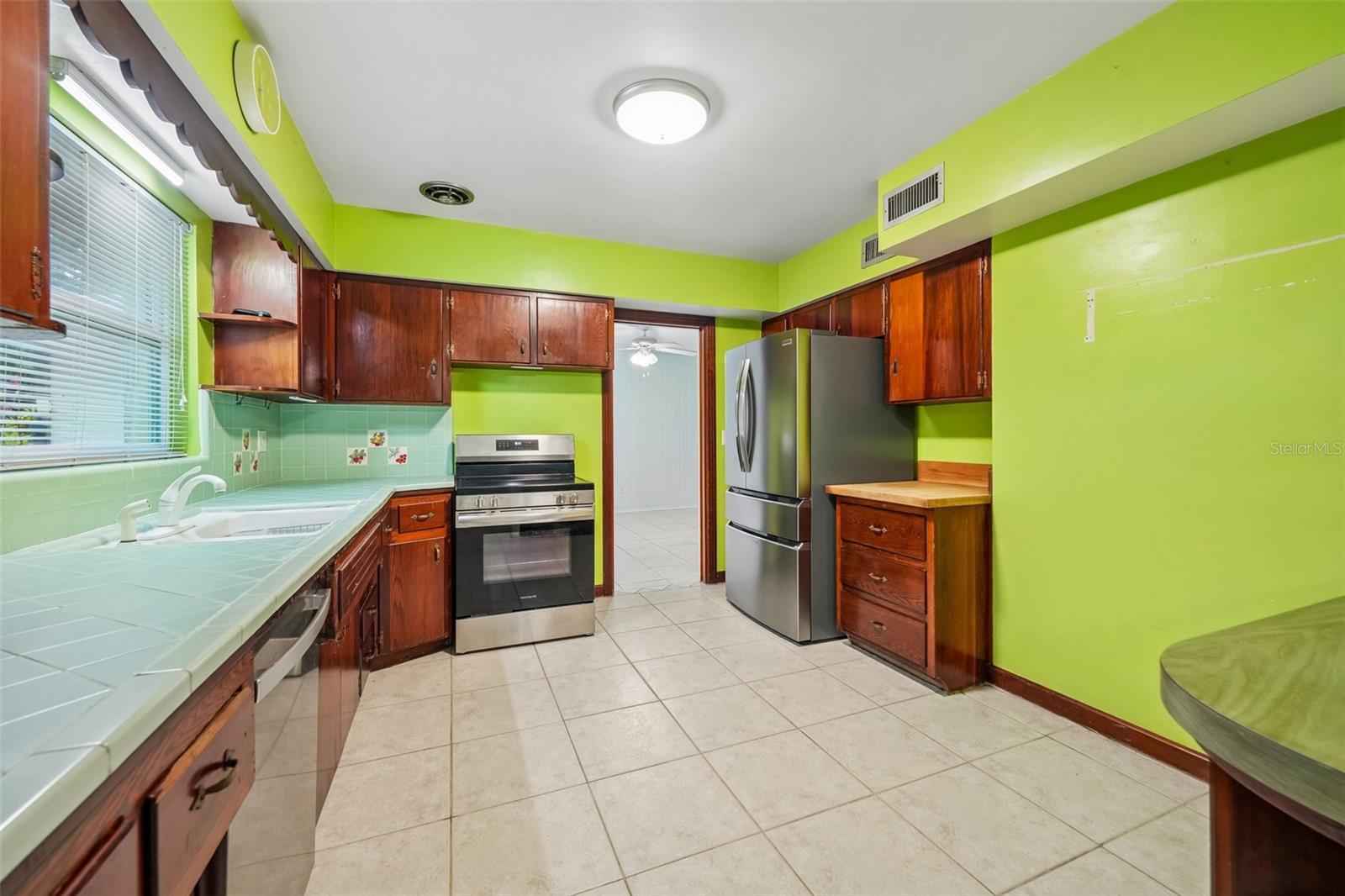 1740 CLEVELAND ST — photo 13