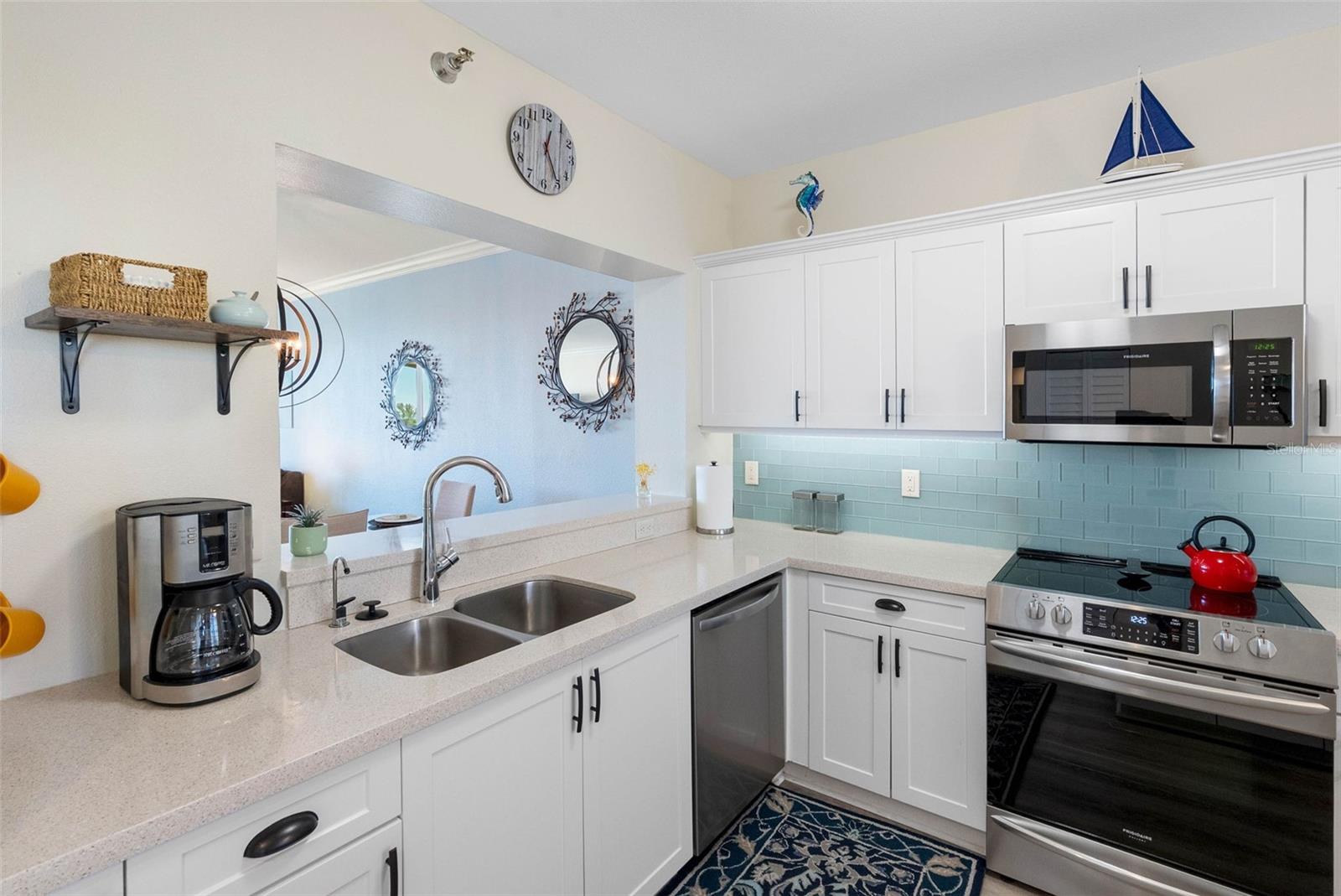 7902 SAILBOAT KEY BLVD S #407 — photo 19