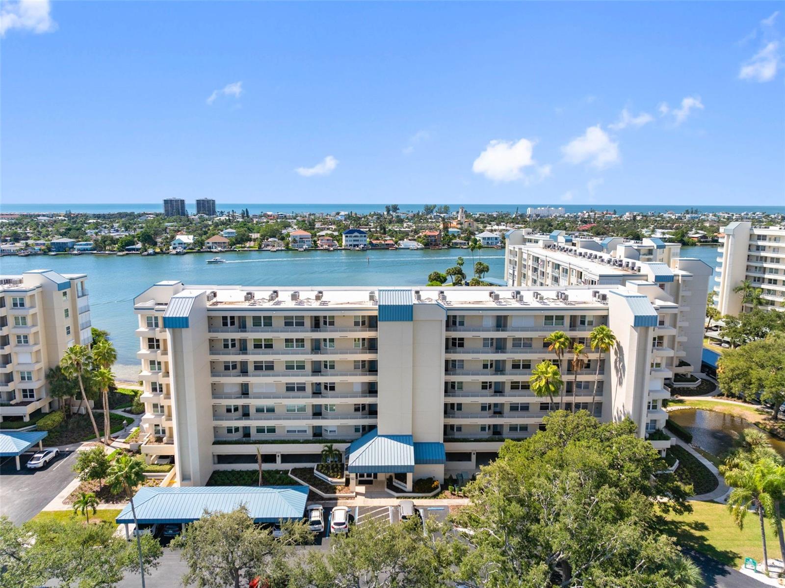7902 SAILBOAT KEY BLVD S #407 — photo 9