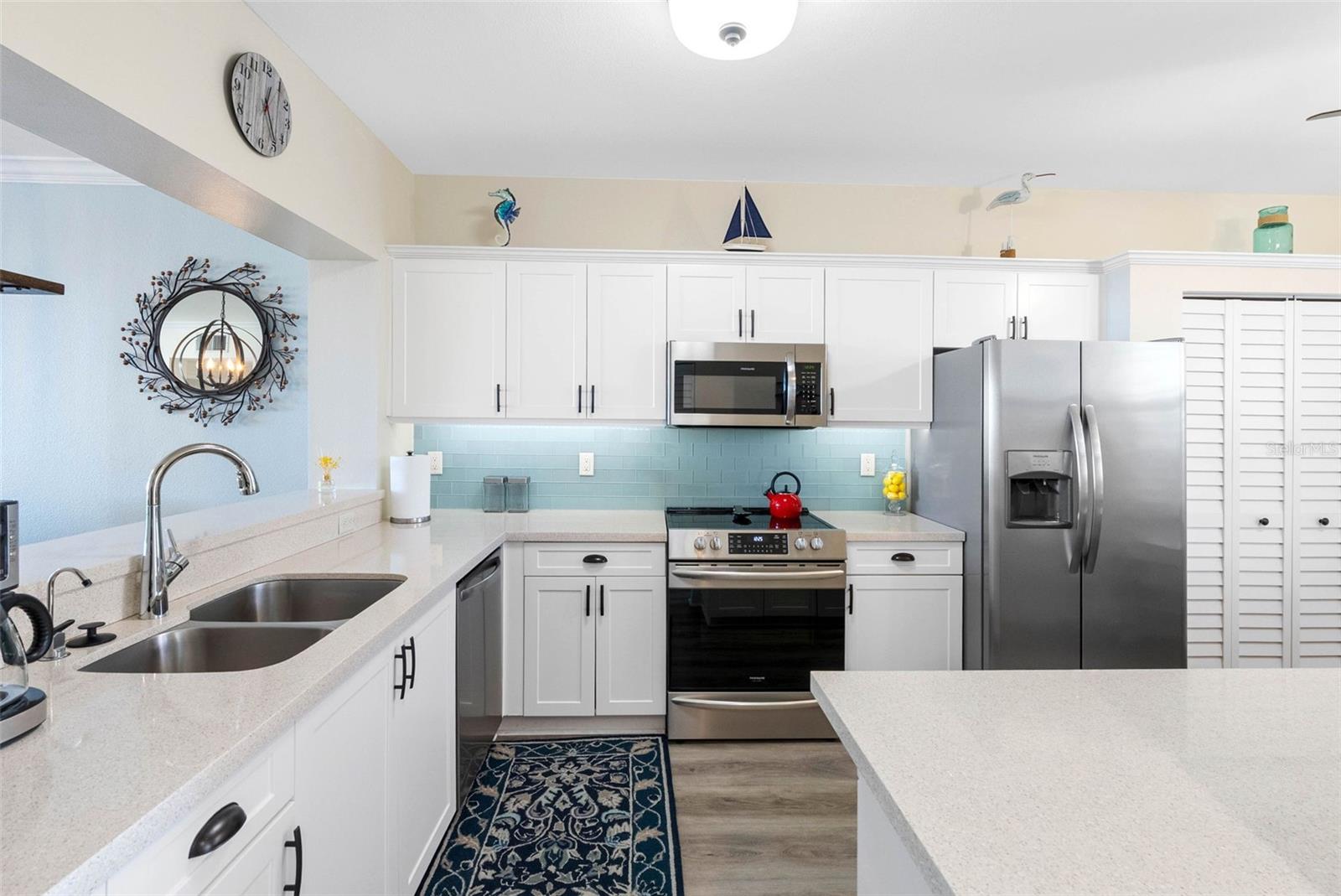 7902 SAILBOAT KEY BLVD S #407 — photo 13
