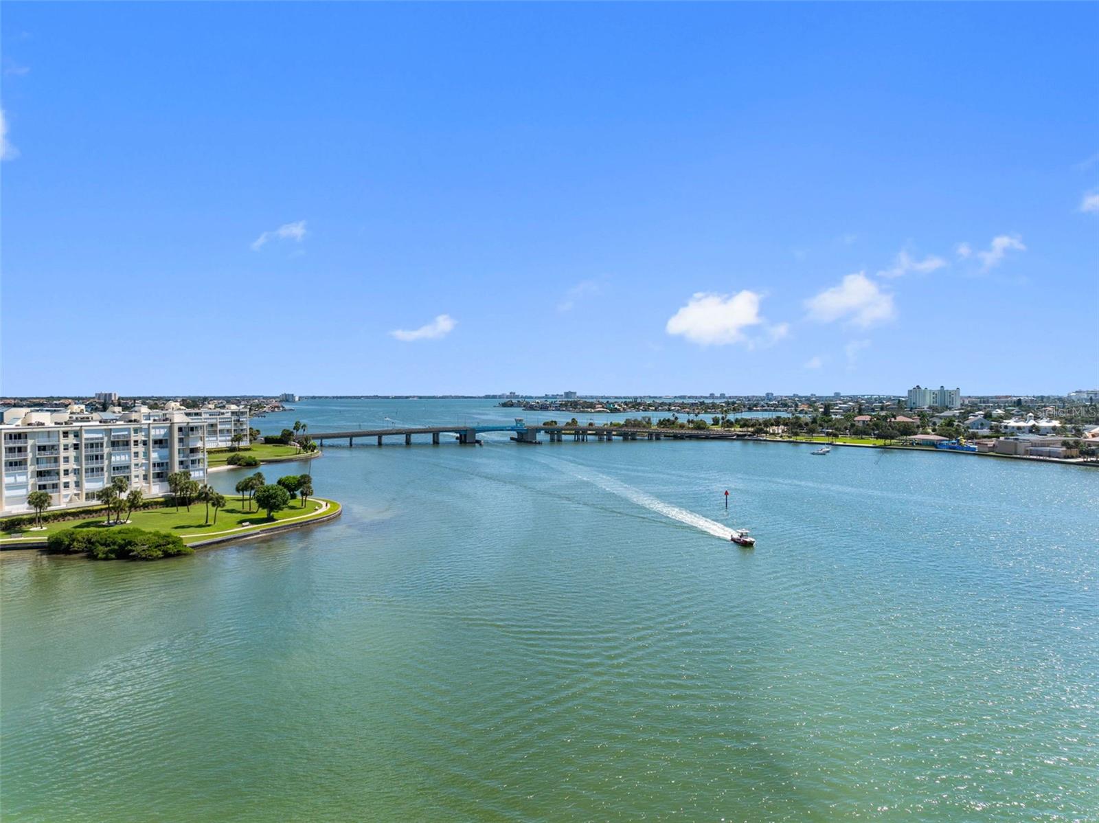 7902 SAILBOAT KEY BLVD S #407 — photo 43