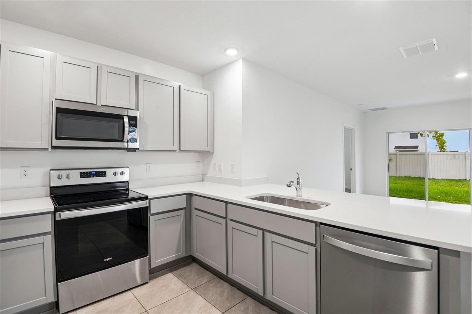 33319 DARLEY DALE TRL — photo 12