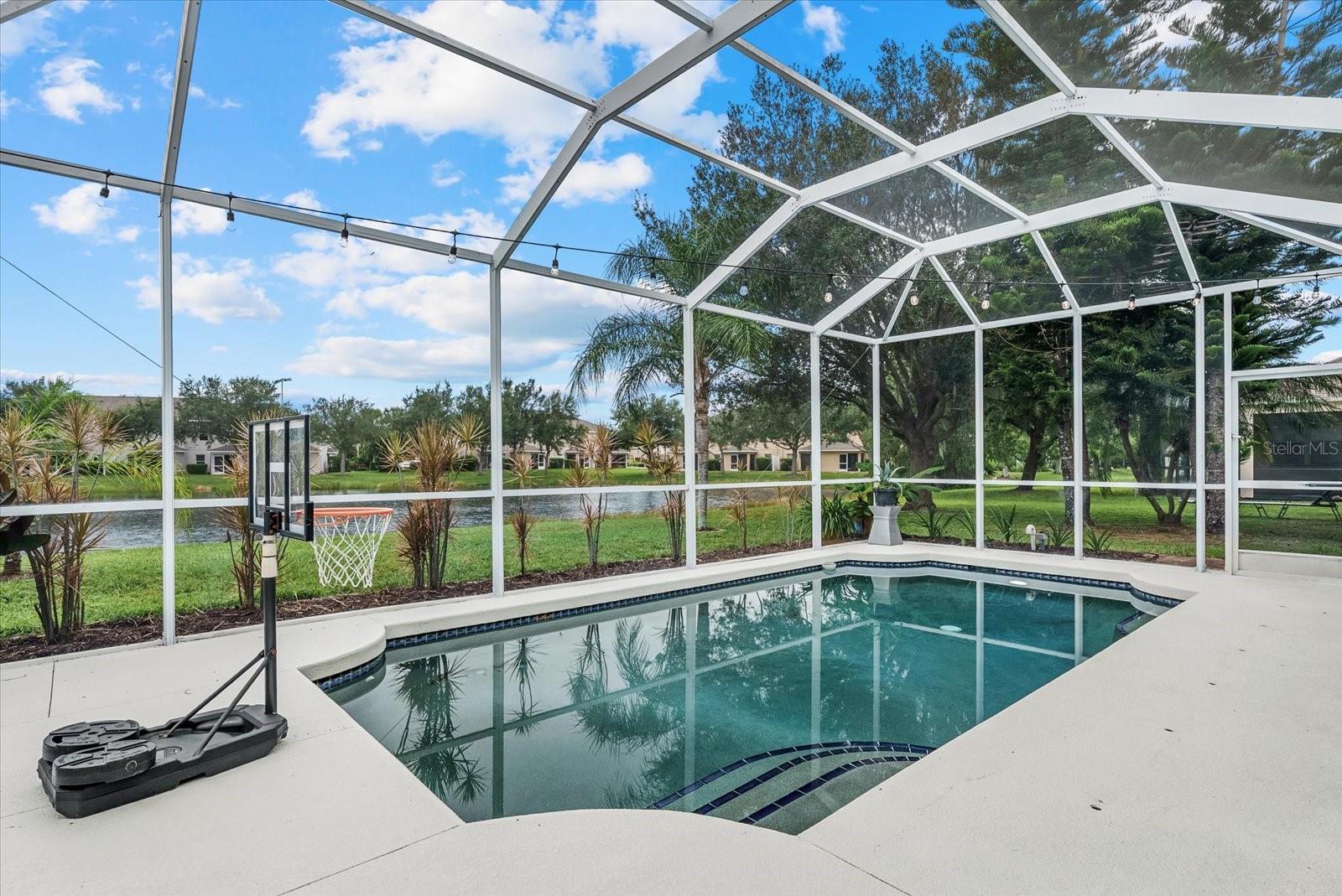 15302 SEAROBBIN DR — photo 40