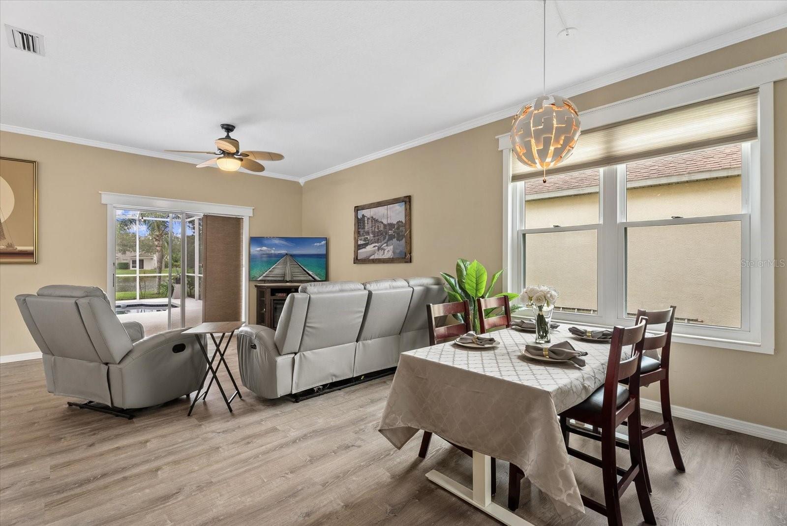15302 SEAROBBIN DR — photo 13
