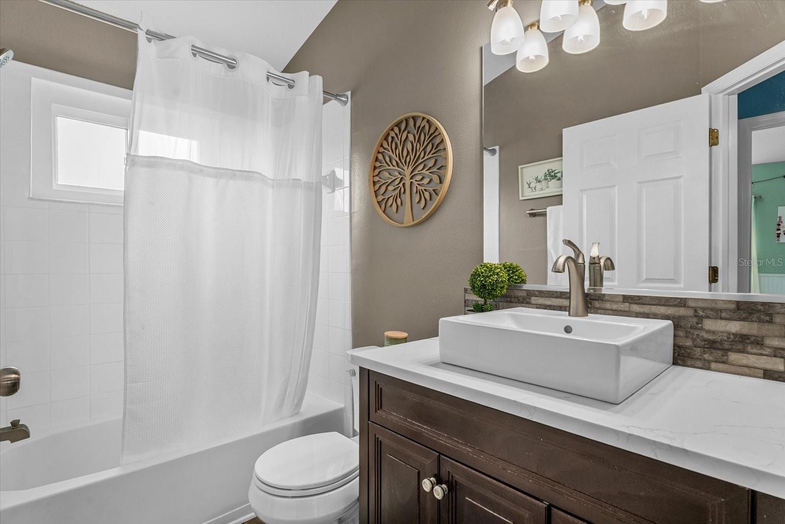 15302 SEAROBBIN DR — photo 37