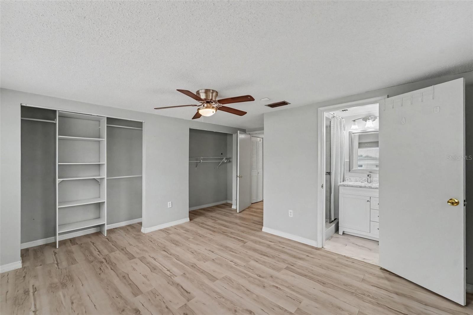 7922 LILAC DR — photo 11