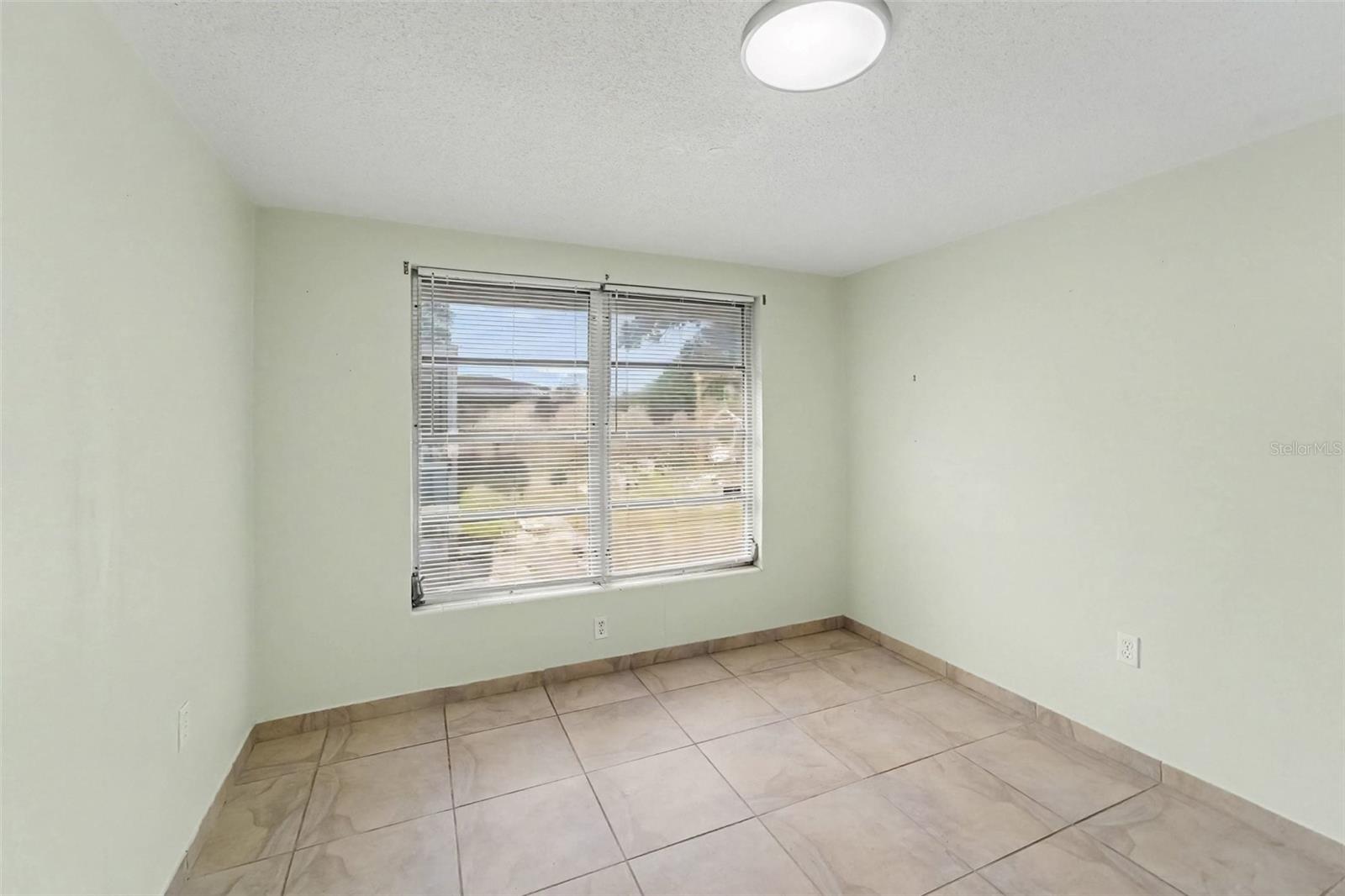 7922 LILAC DR — photo 19