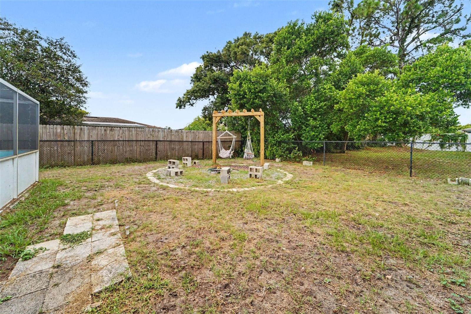 7922 LILAC DR — photo 22
