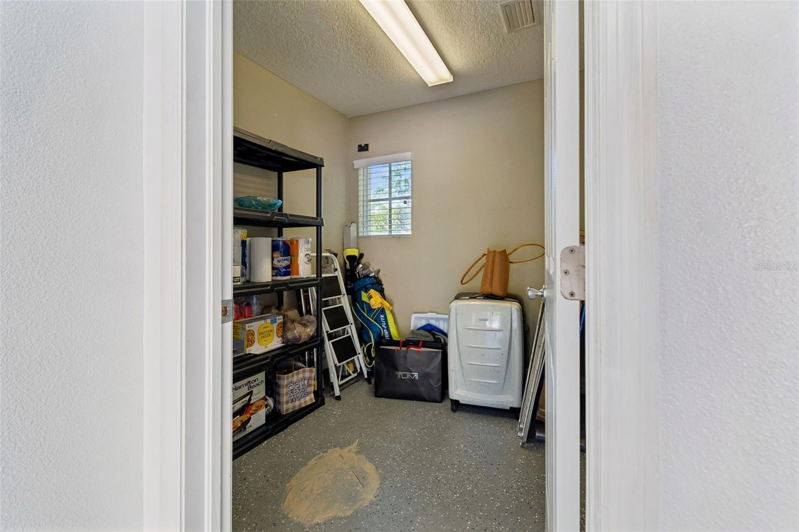 650 SIREN WIND LN — photo 58