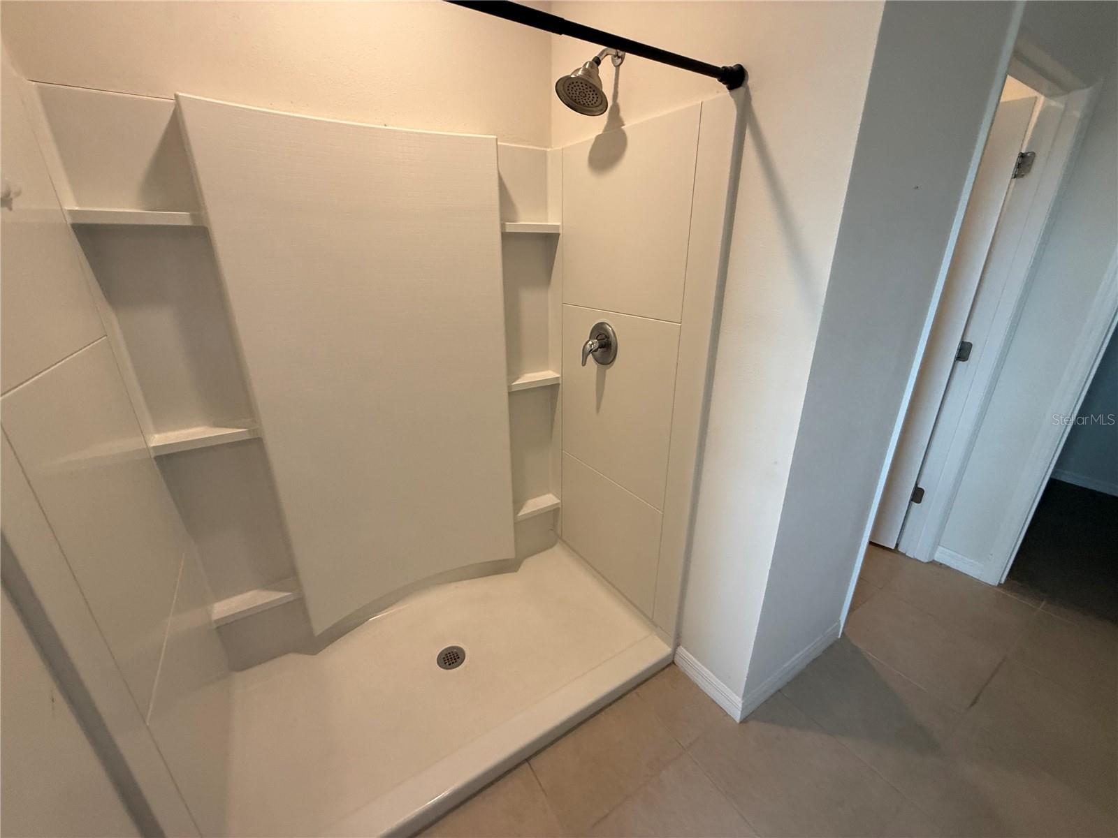 16702 SOUTHERN OAKS TRL — photo 18