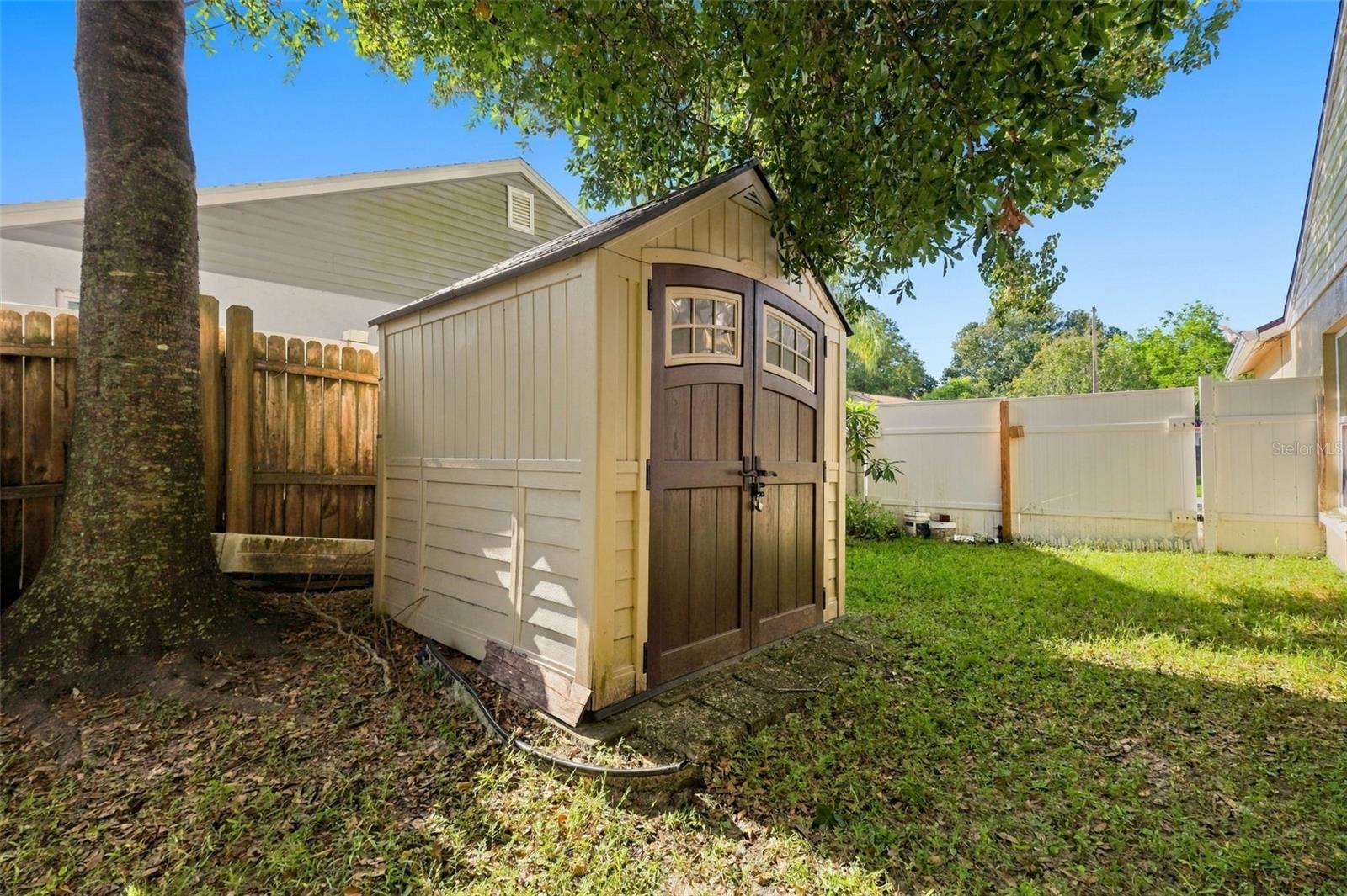 2872 WESLEYAN DR — photo 25