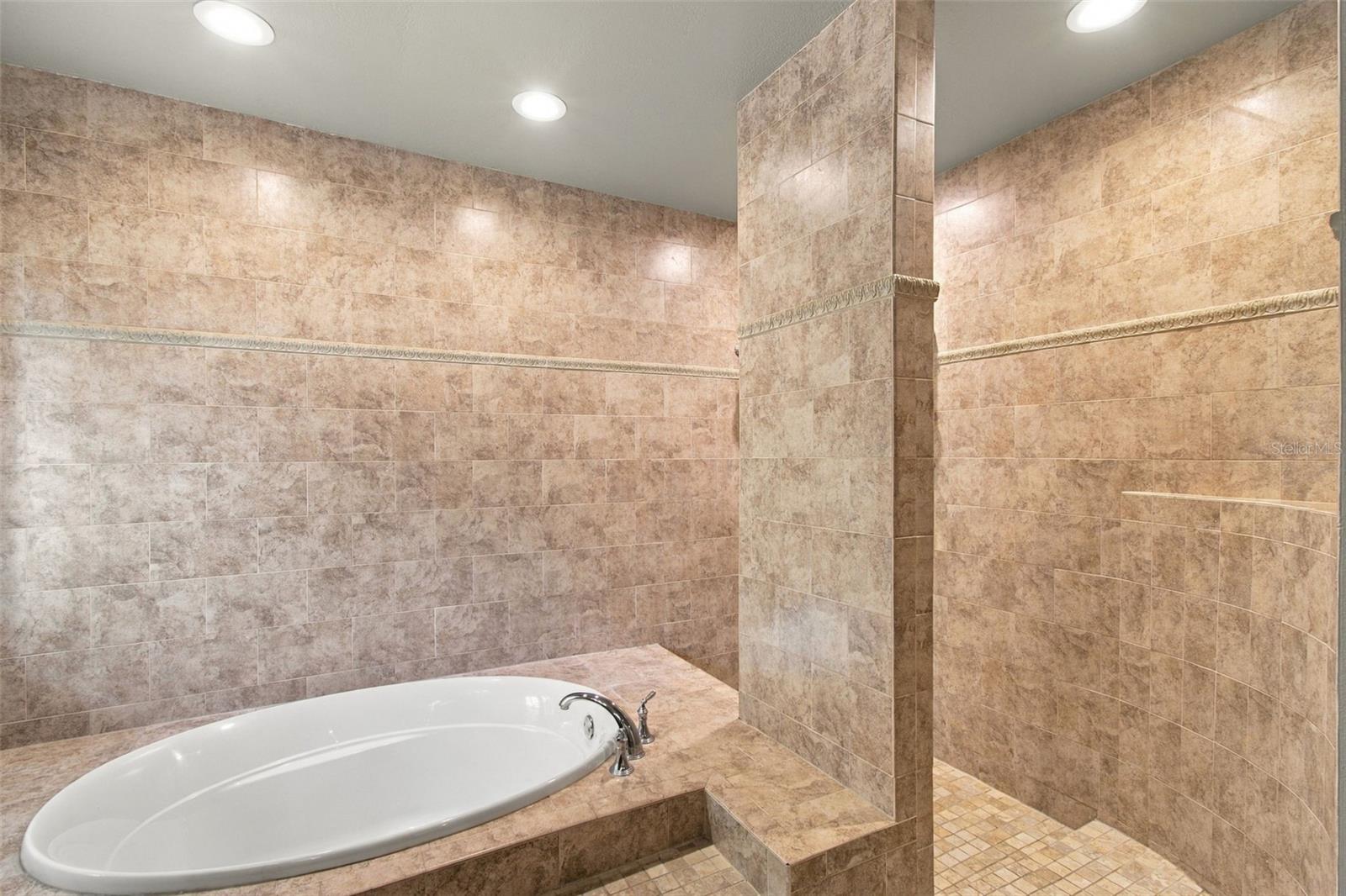 4109 CROSSWATER DR — photo 38