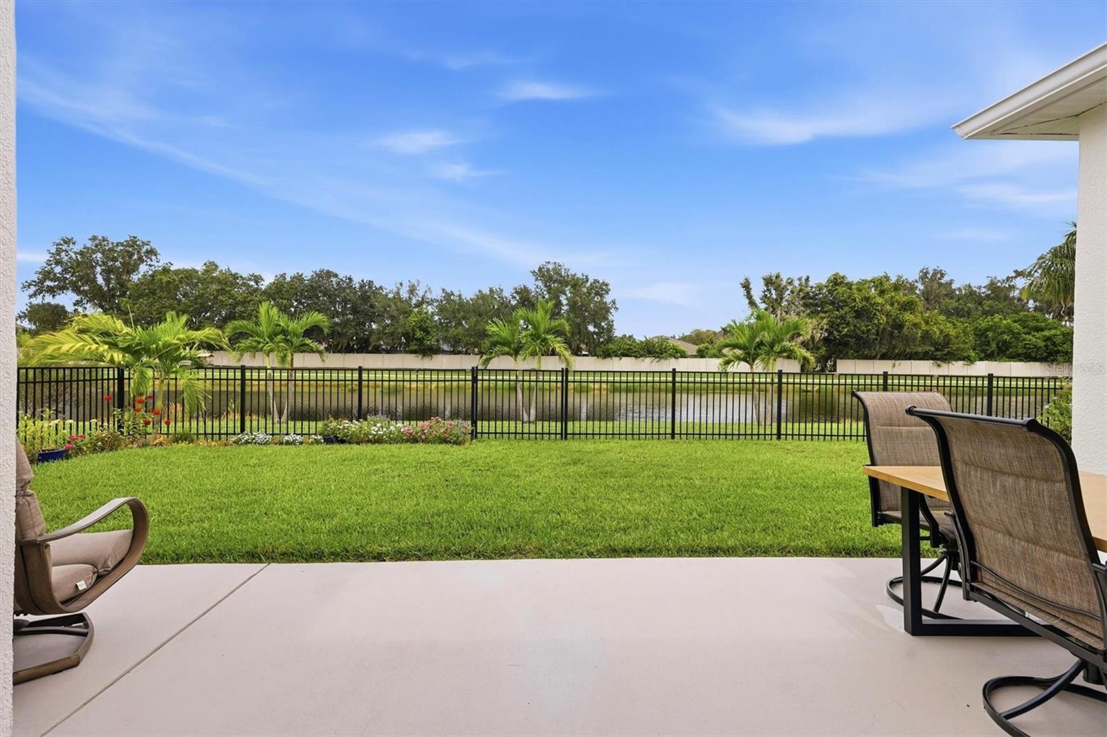 5847 LEXINGTON DR — photo 44