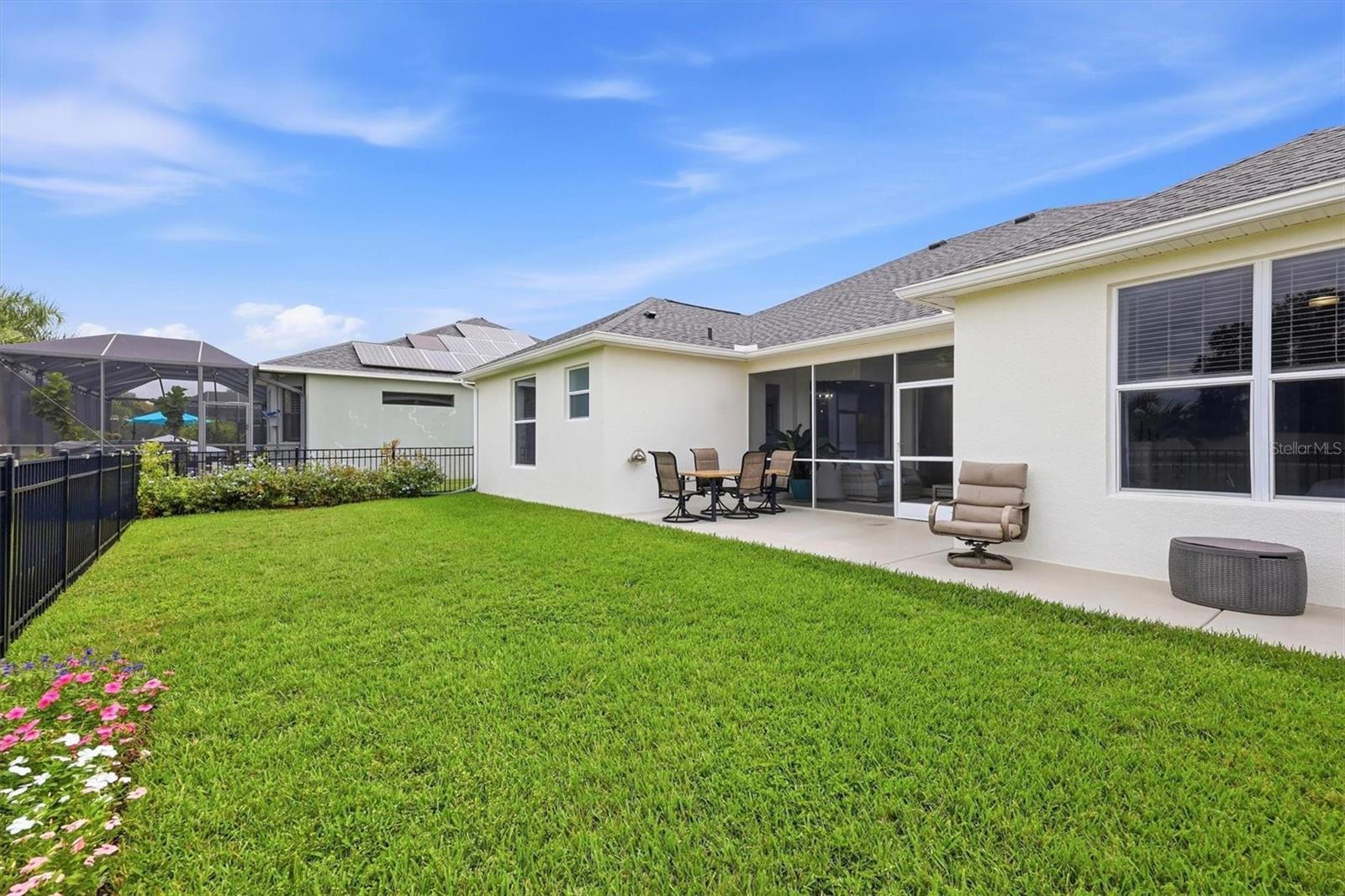 5847 LEXINGTON DR — photo 42