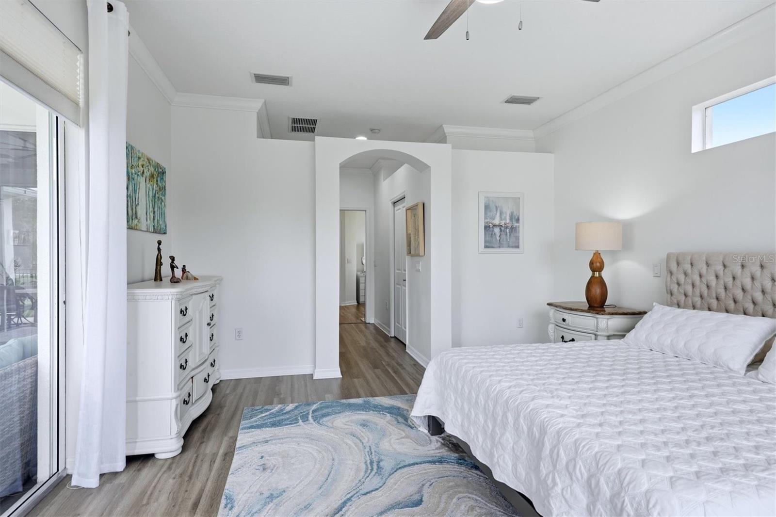 5847 LEXINGTON DR — photo 26