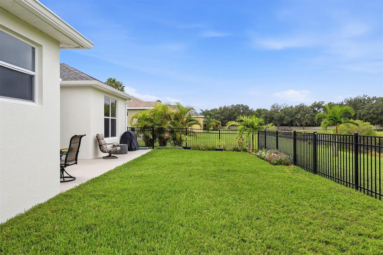 5847 LEXINGTON DR — photo 41