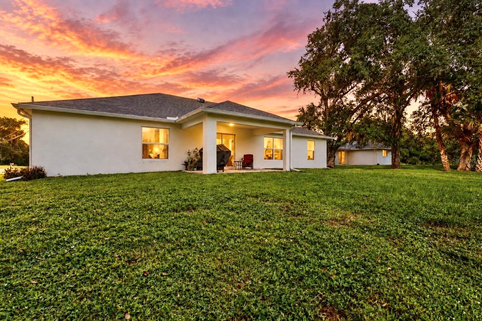 1953 RADA LN — photo 3