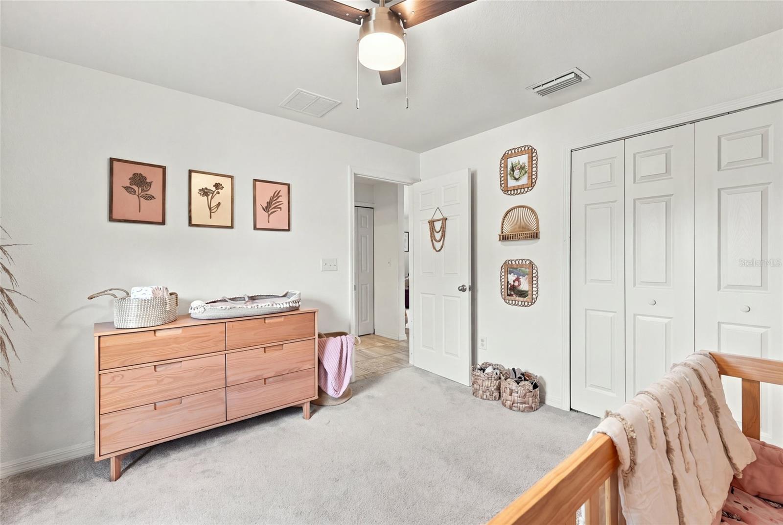 1953 RADA LN — photo 27