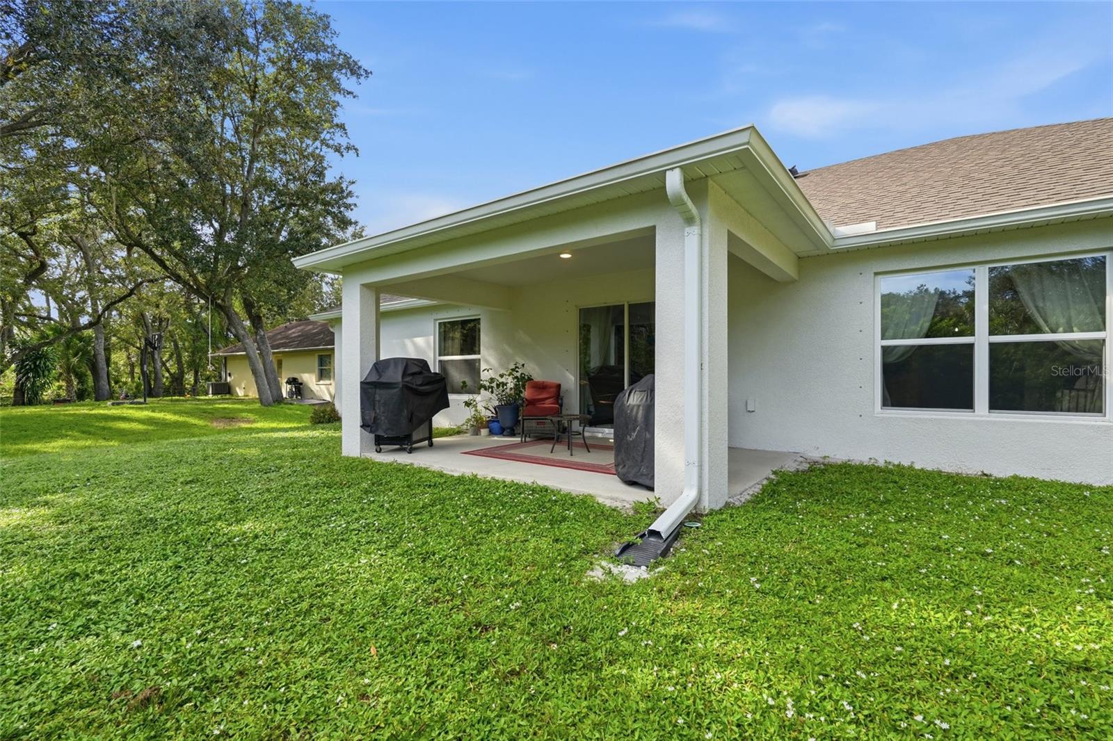 1953 RADA LN — photo 43