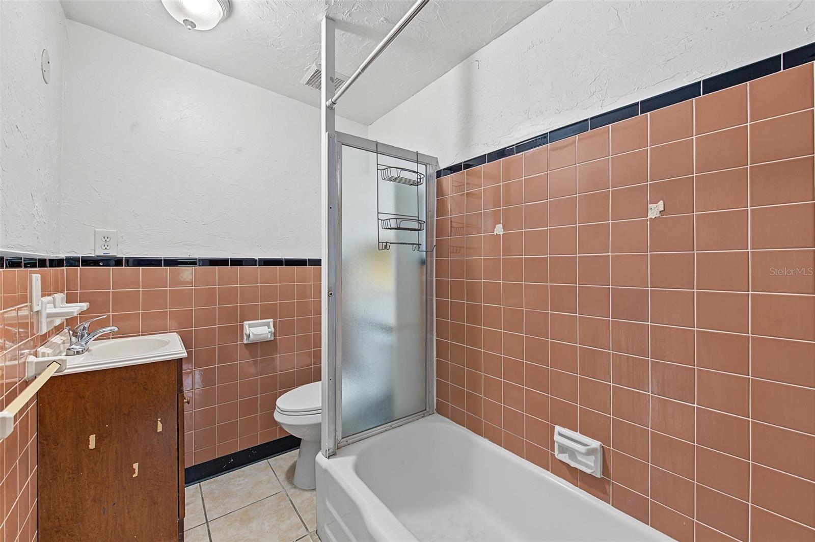 514 12TH AVE W — photo 24