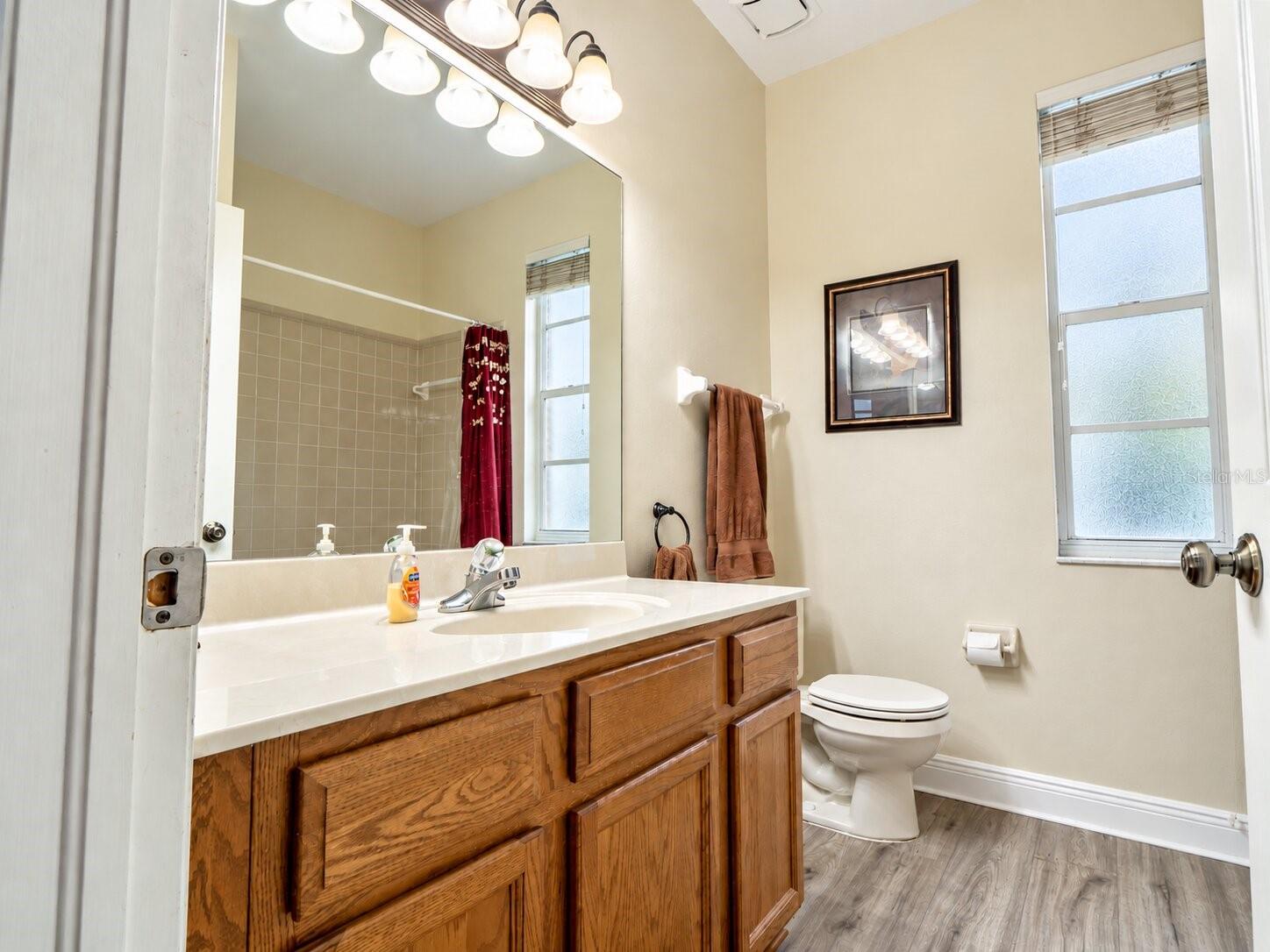 4798 AUGUSTA AVE — photo 37