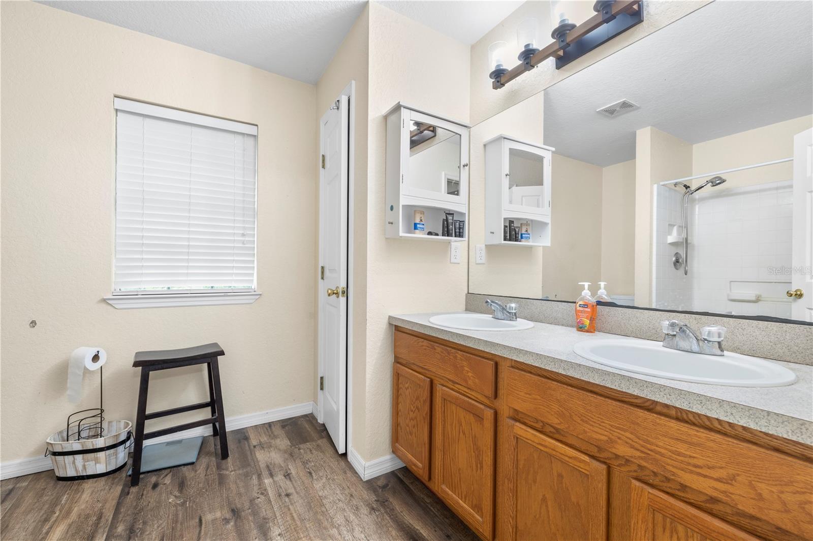 18145 BOOMING RD — photo 35