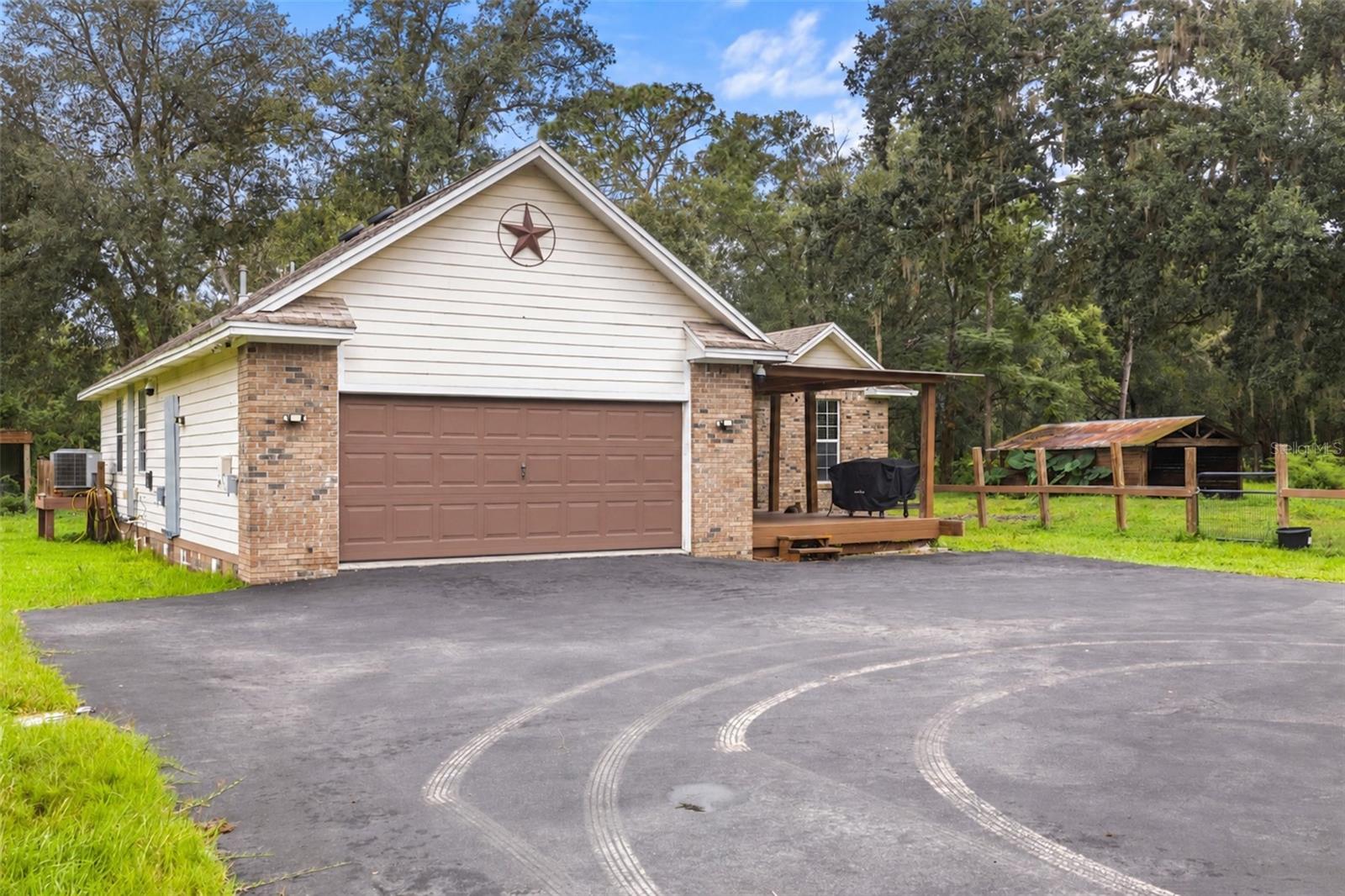 18145 BOOMING RD — photo 4
