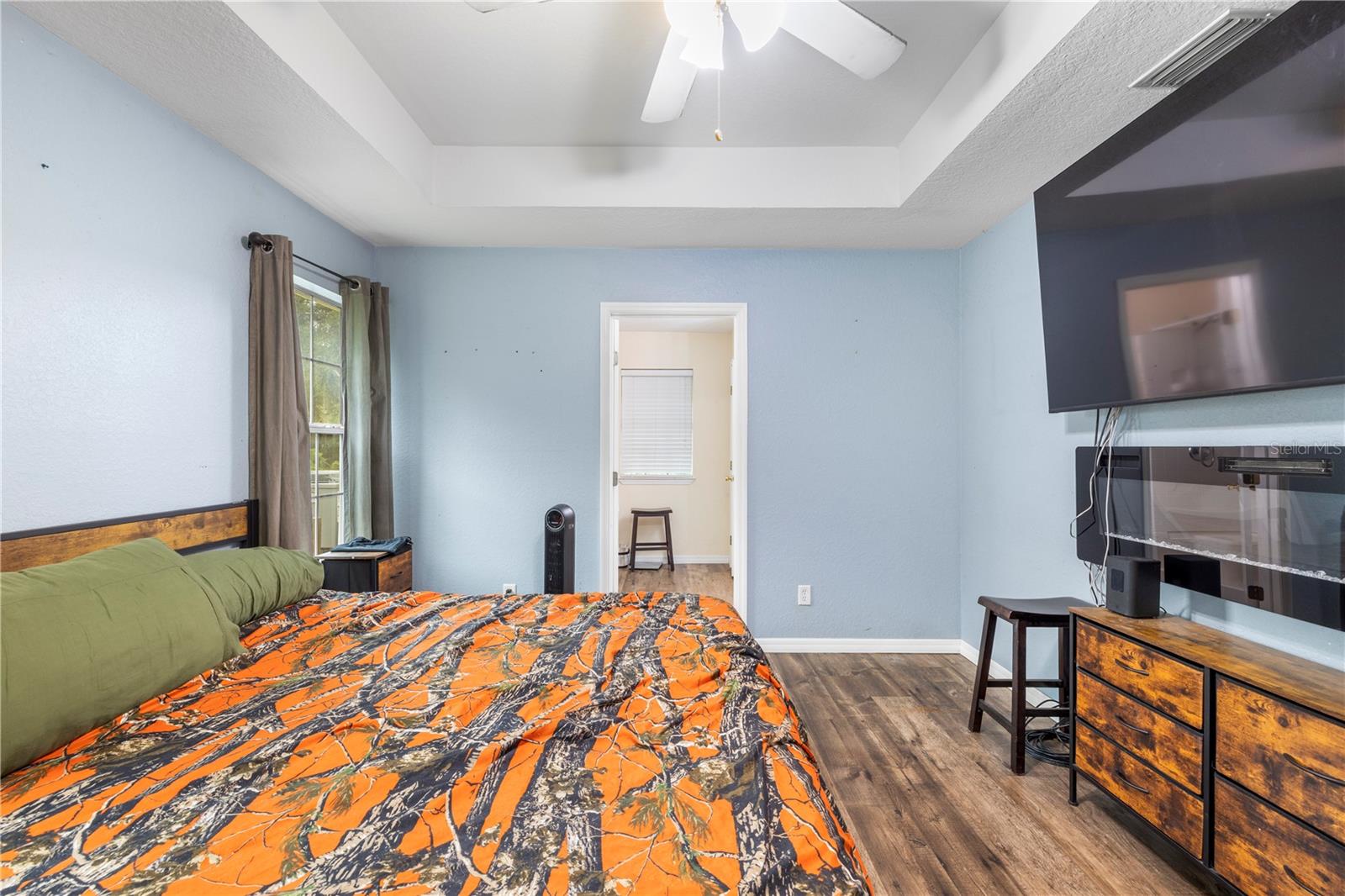 18145 BOOMING RD — photo 32