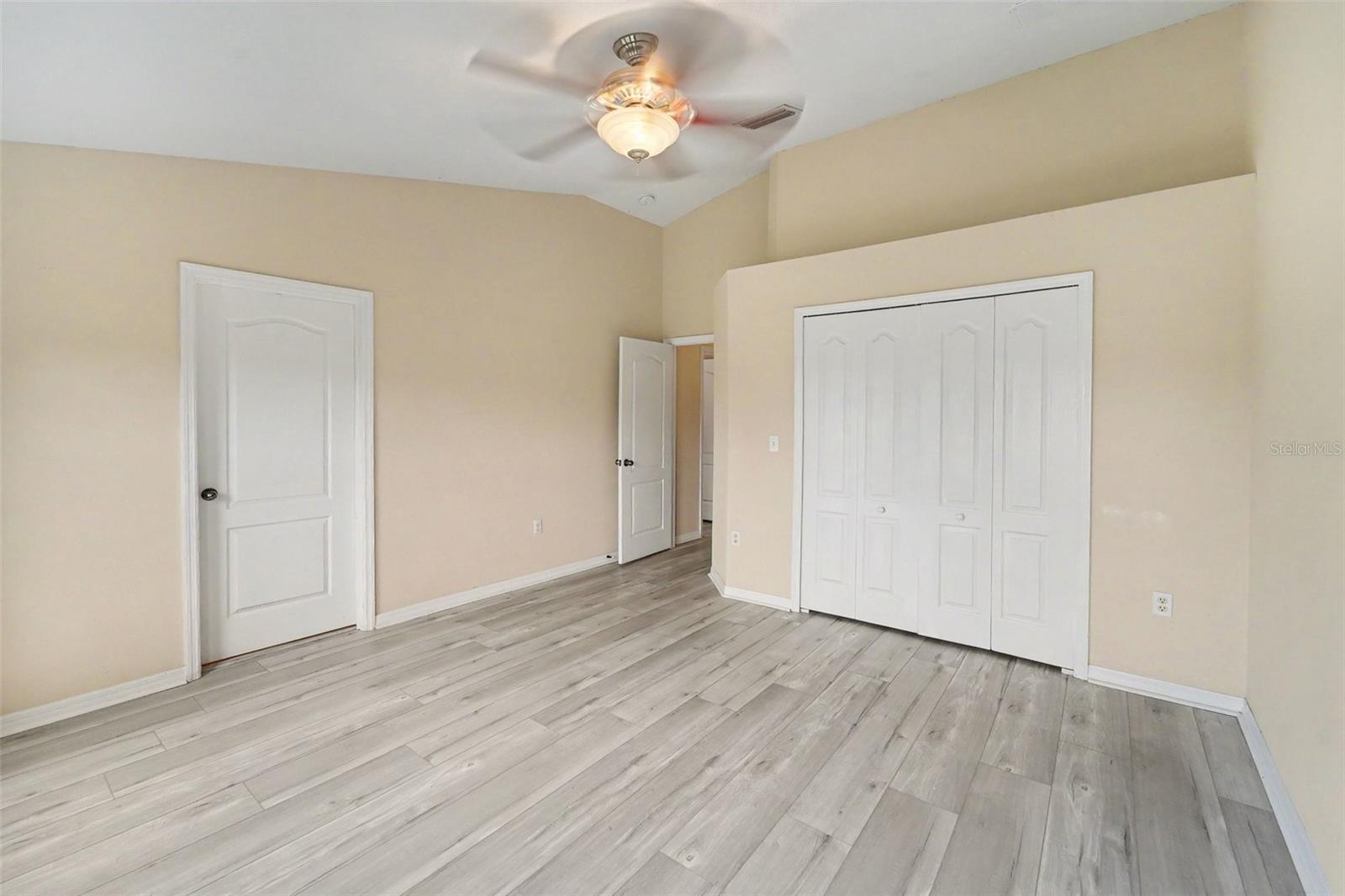 7532 RED MILL CIR — photo 12