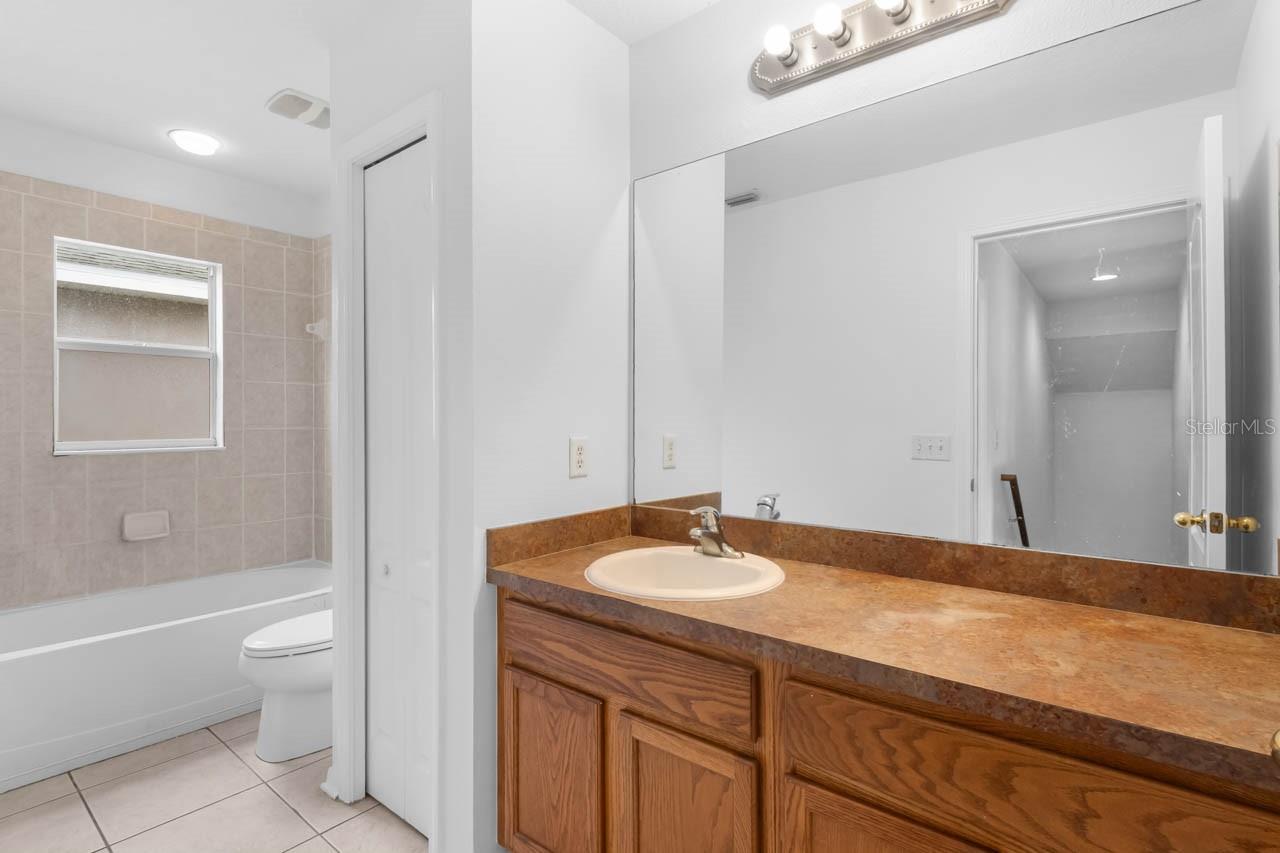 10313 AVELAR RIDGE DR — photo 25