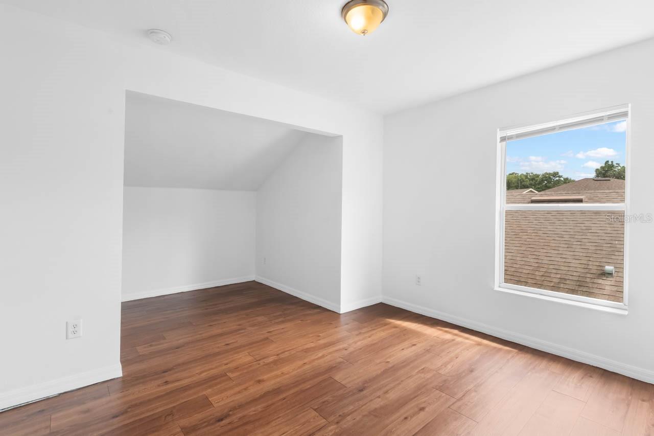 10313 AVELAR RIDGE DR — photo 26