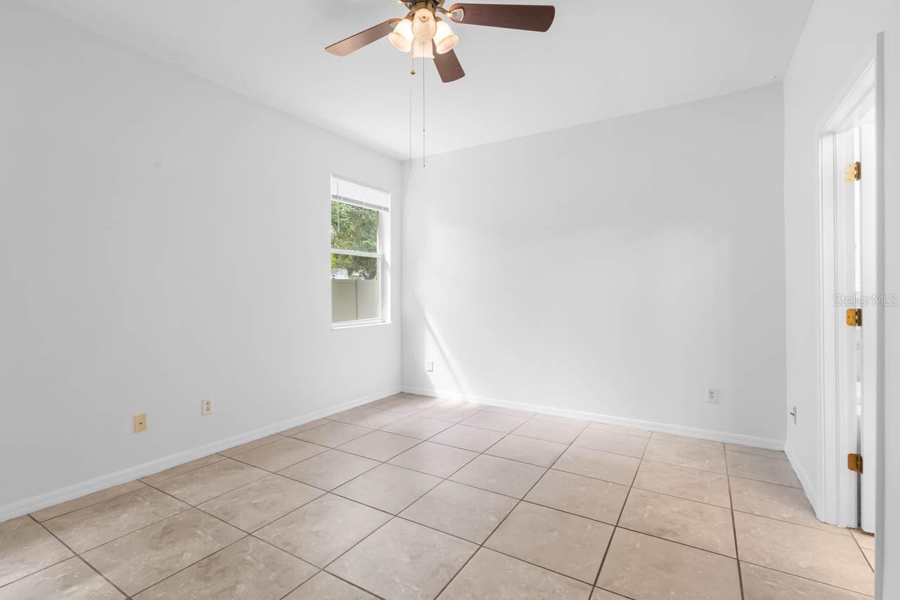 10313 AVELAR RIDGE DR — photo 15