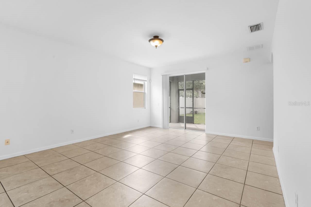 10313 AVELAR RIDGE DR — photo 9