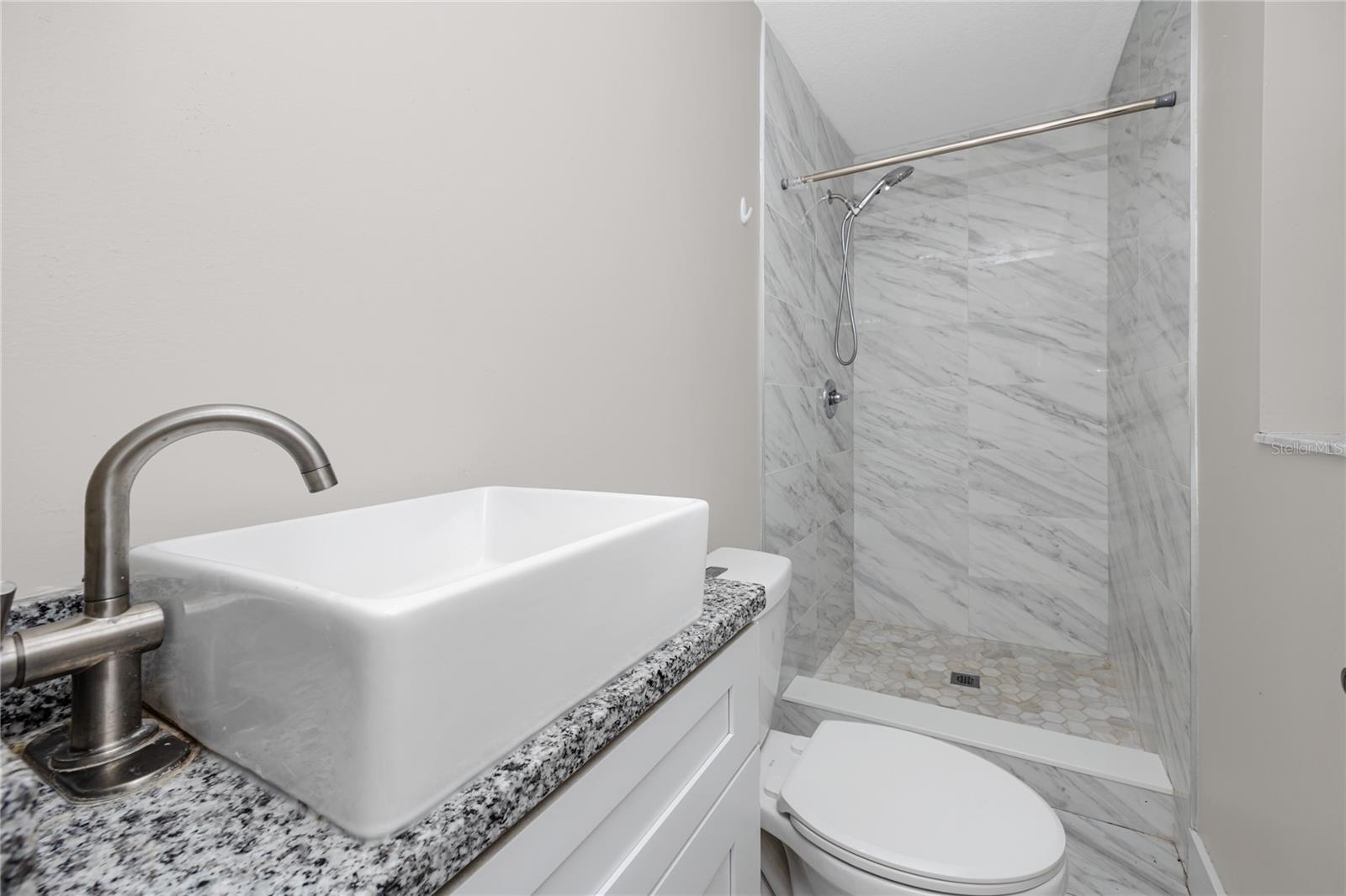 4624 WISTERIA DR — photo 18